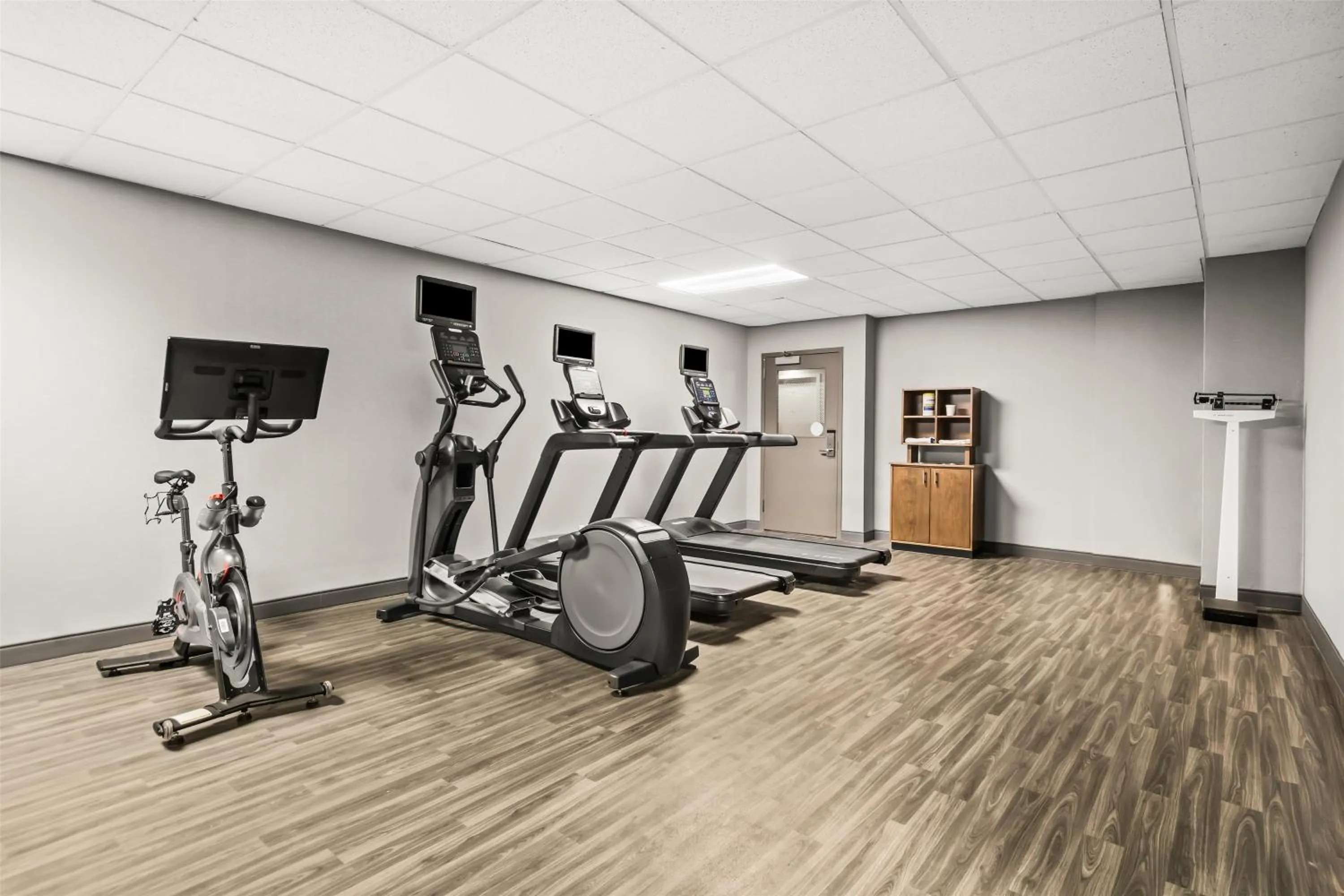 Fitness centre/facilities in Hampton Inn Elkton