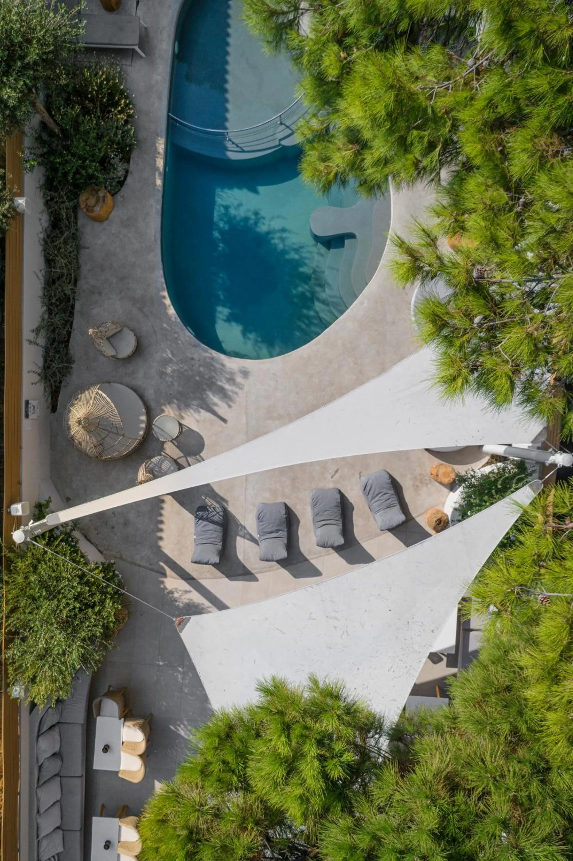 Swimming pool in Erato by Samian Mare