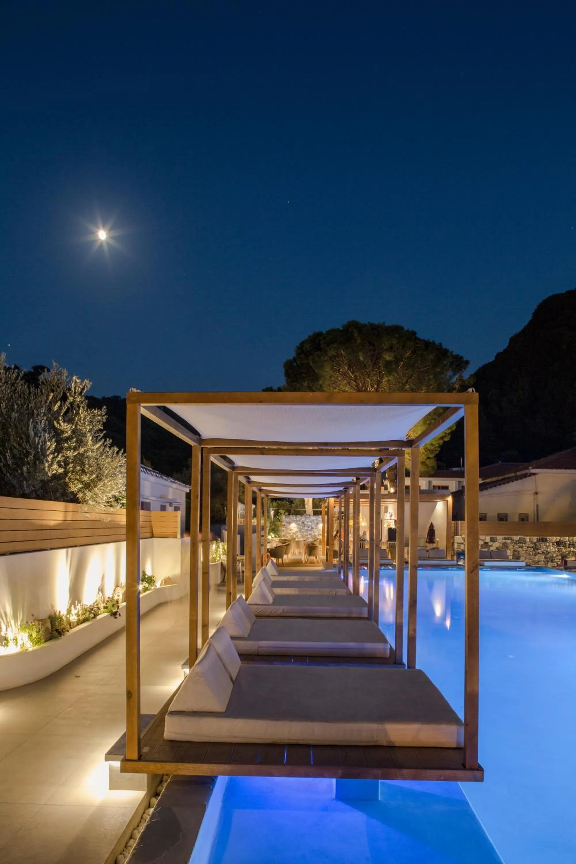 Swimming pool in Erato by Samian Mare