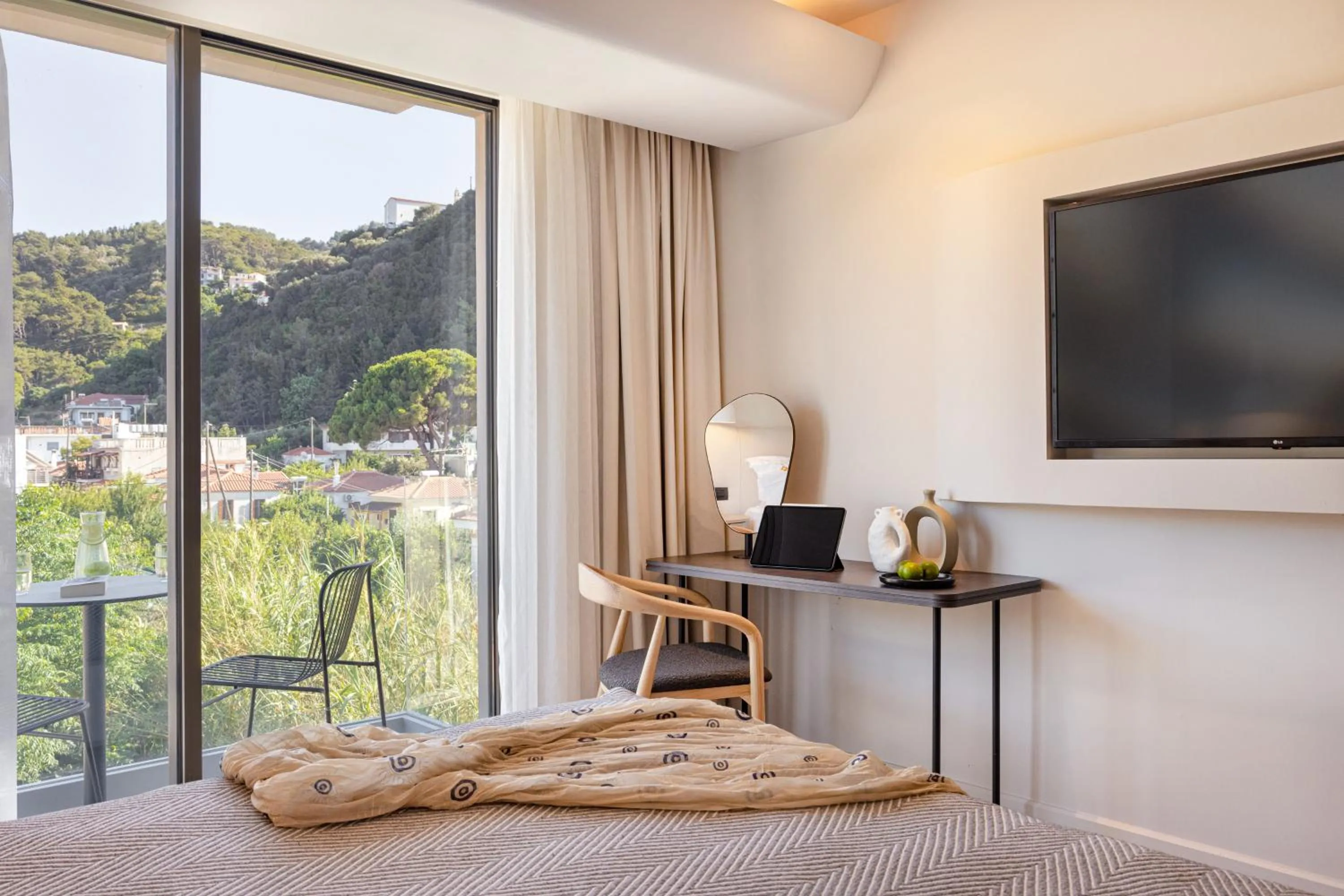 Natural landscape in Erato by Samian Mare