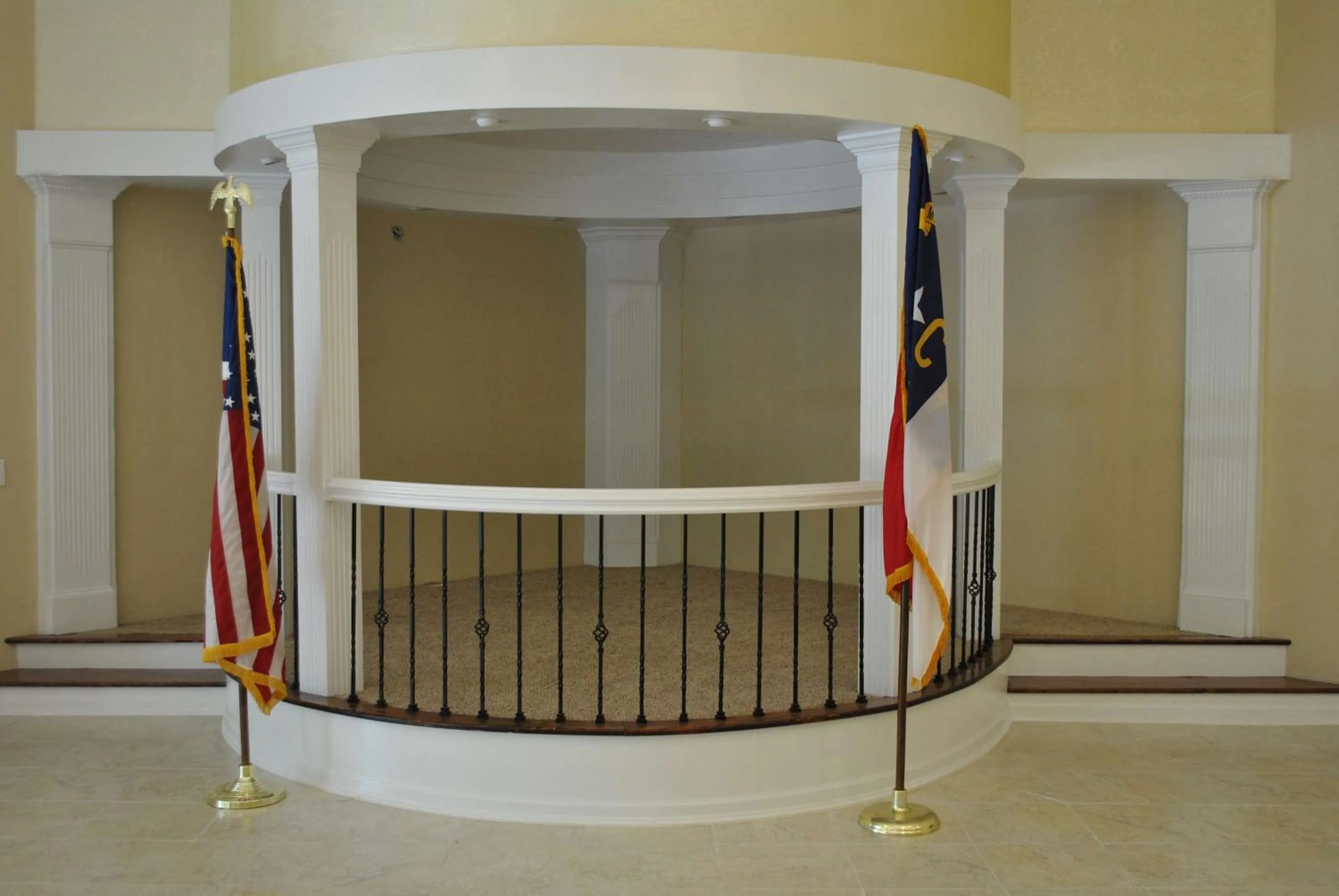 Meeting/conference room in DoubleTree by Hilton Fayetteville