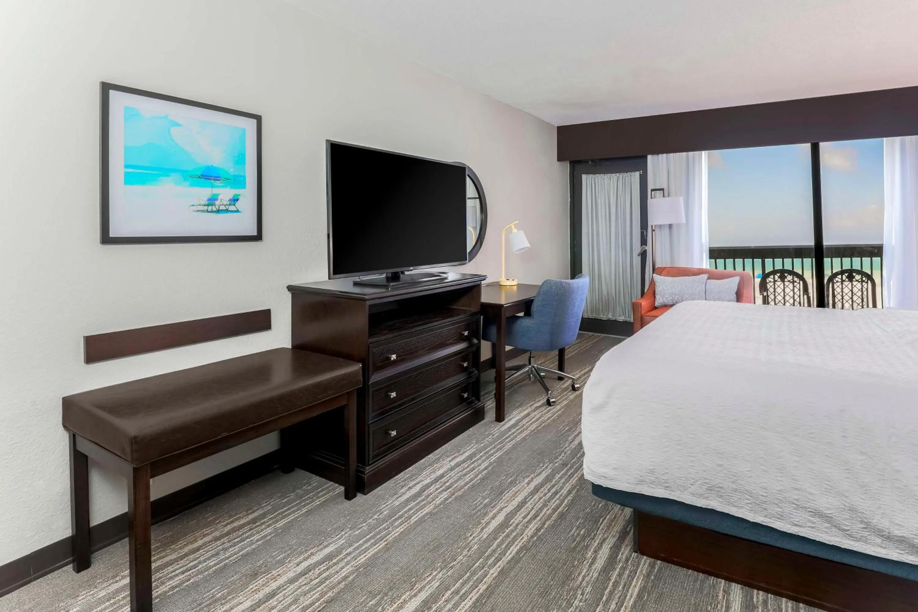 Bedroom, Bed in Hampton Inn Fort Walton Beach