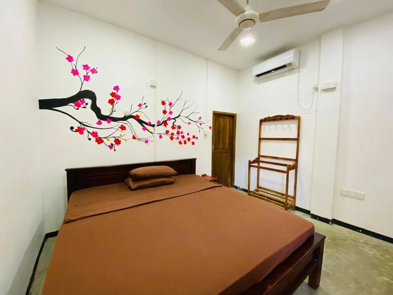 Bed in Sunrise Cabanas