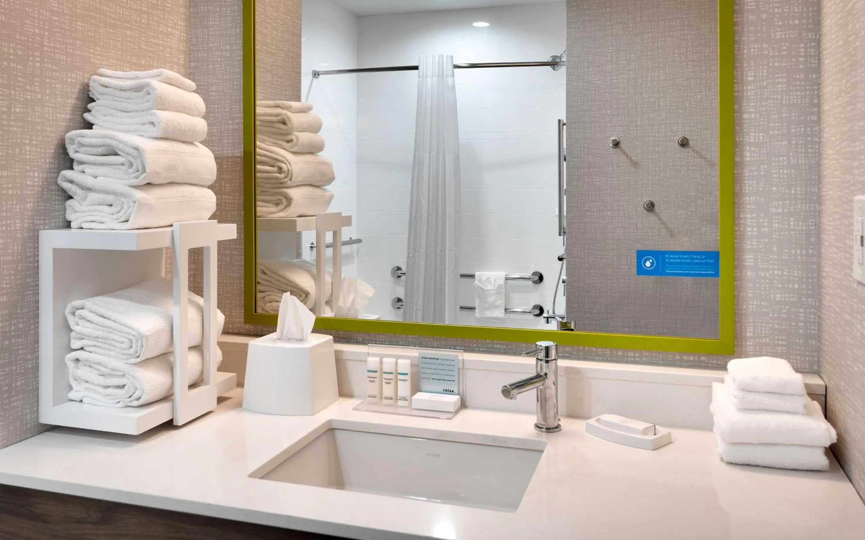 Bathroom in Hampton Inn & Suites Rockport-Fulton