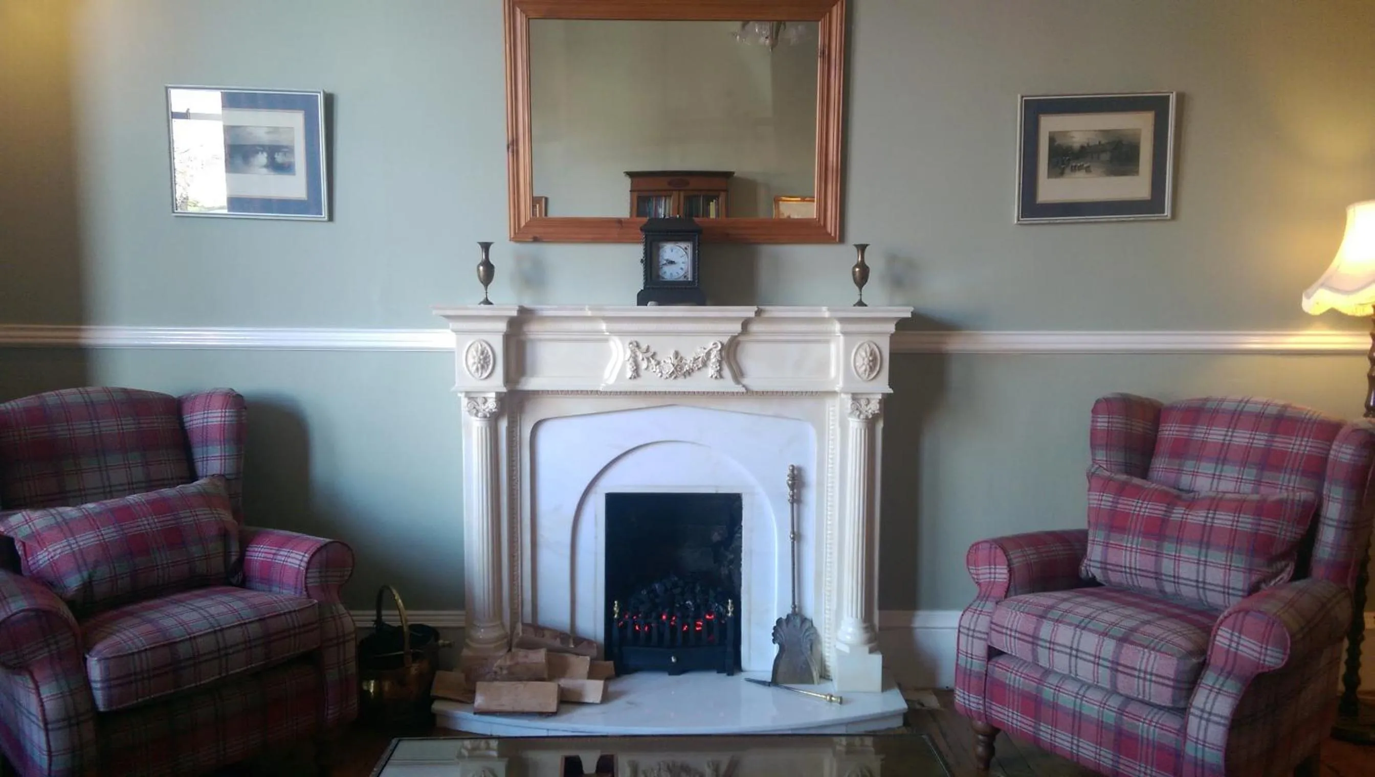 Lounge or bar in Lochinver Guesthouse