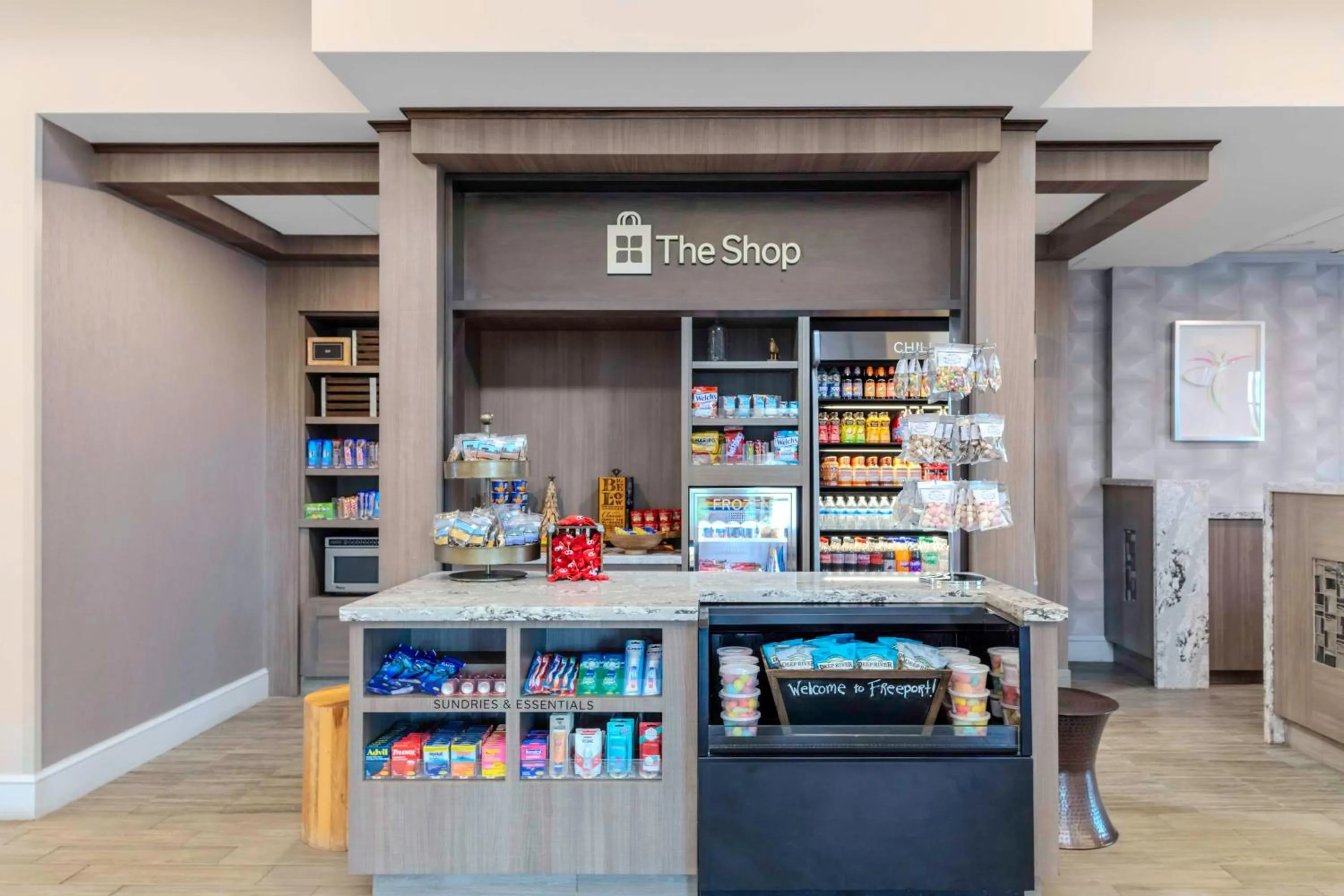 Restaurant/places to eat in Hilton Garden Inn Freeport Downtown