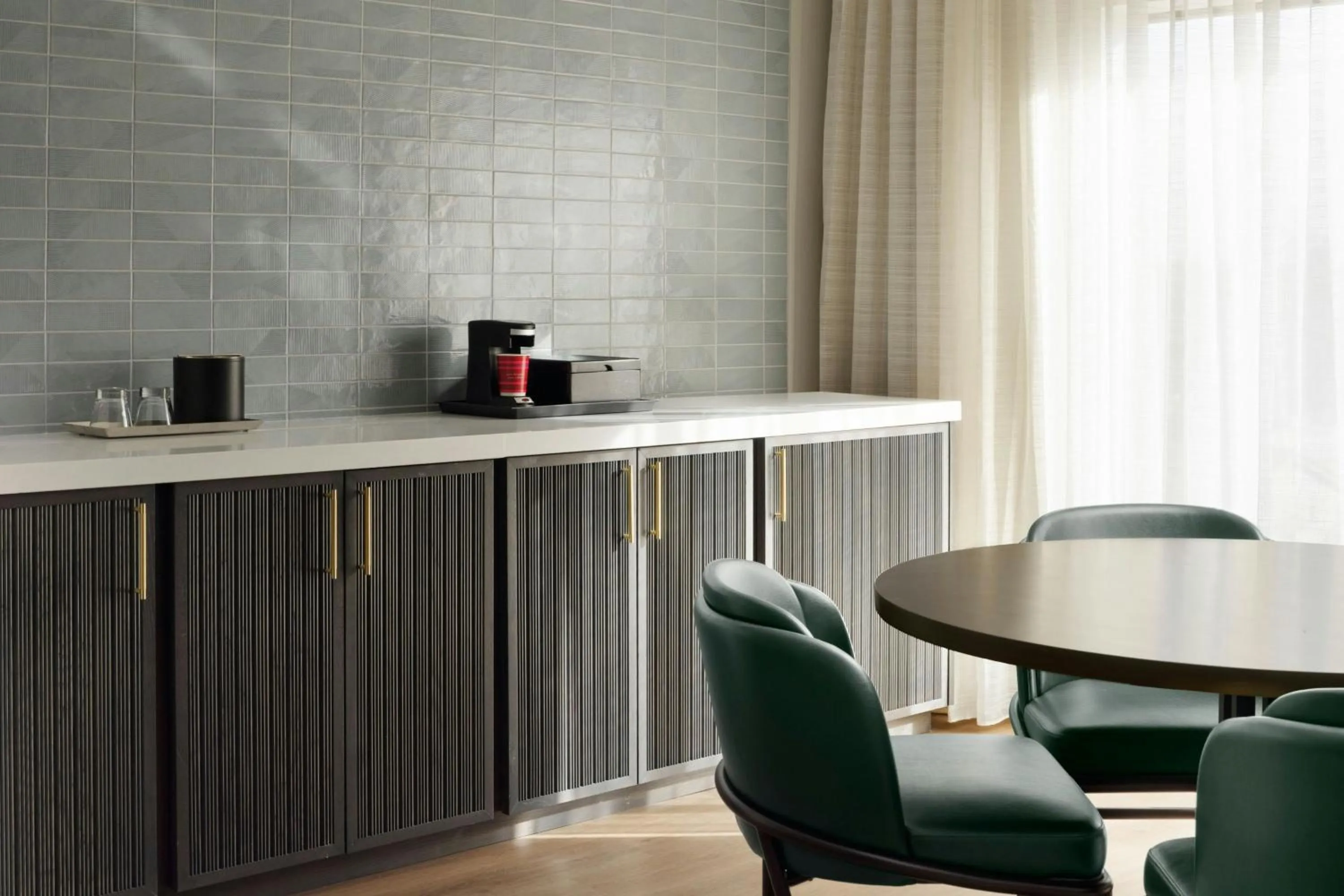 Photo of the whole room in Indianapolis Marriott East