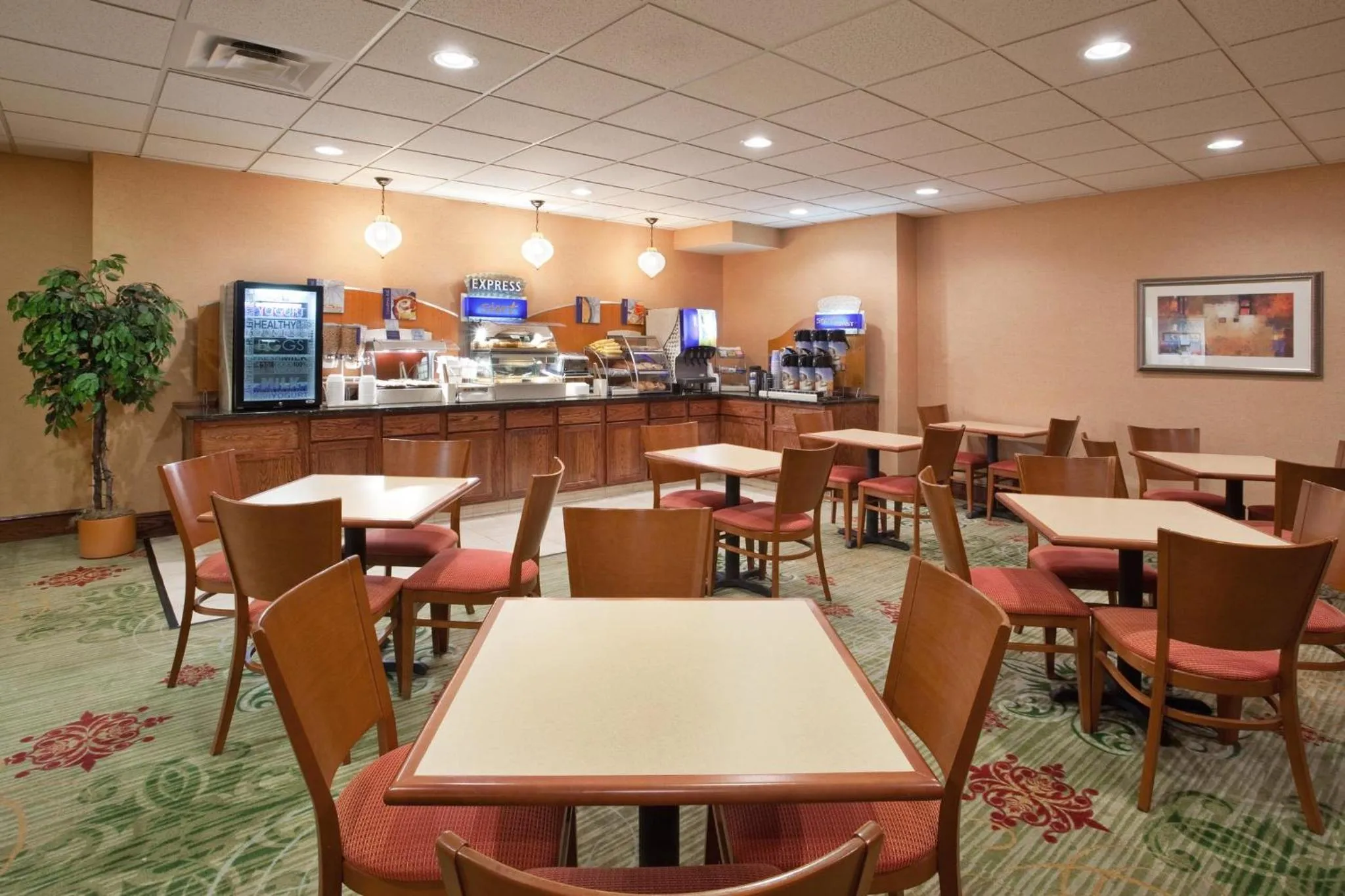 Breakfast in Holiday Inn Express Hotel & Suites Cleveland-Streetsboro by IHG
