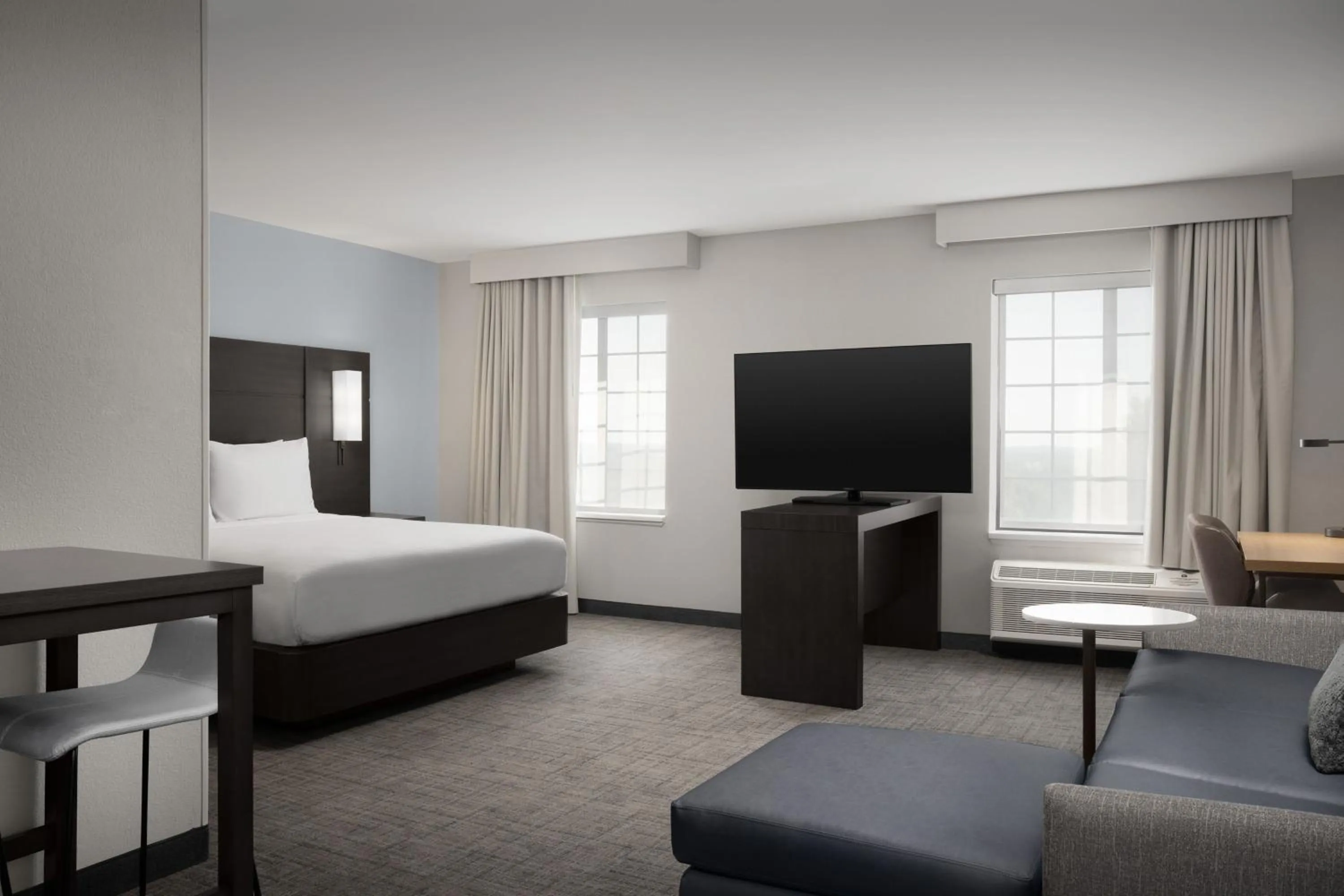 Living room, Bed in Residence Inn by Marriott BWI Airport