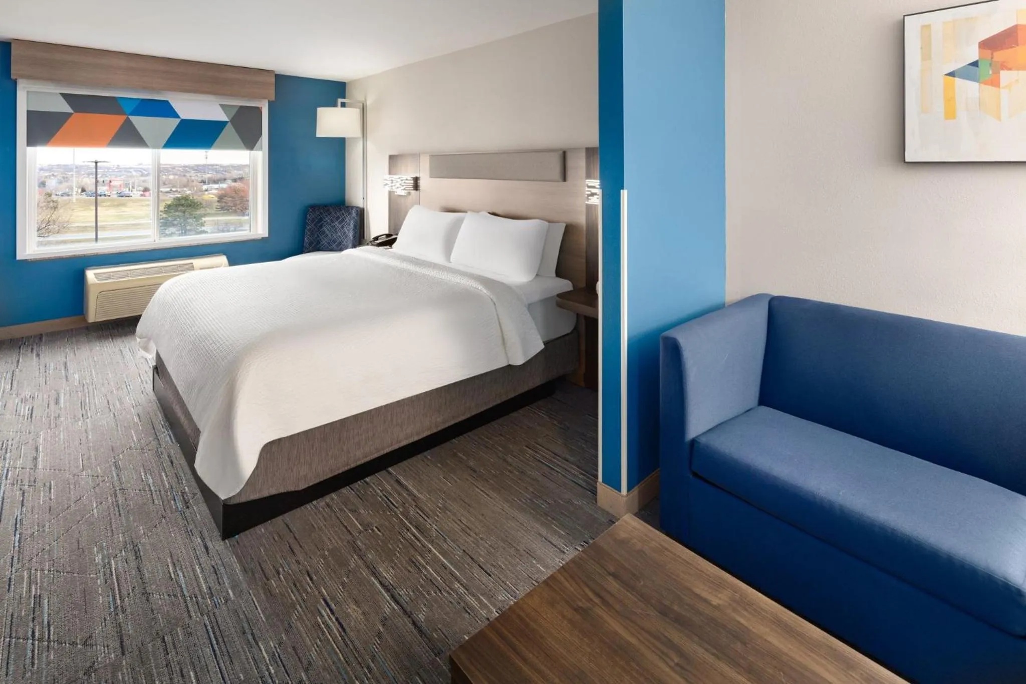 Photo of the whole room, Bed in Holiday Inn Express Hotel & Suites Cherry Hills by IHG