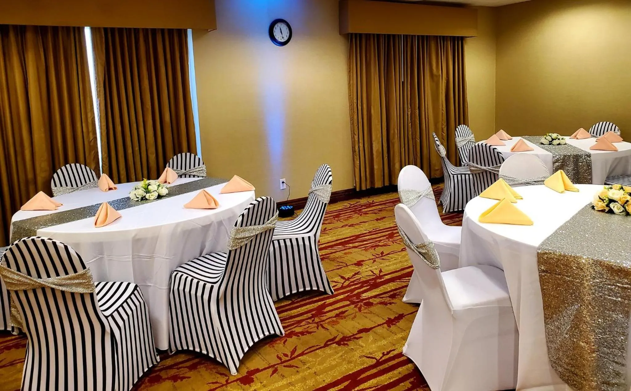 Meeting/conference room in Holiday Inn Express Hotel & Suites Cherry Hills by IHG