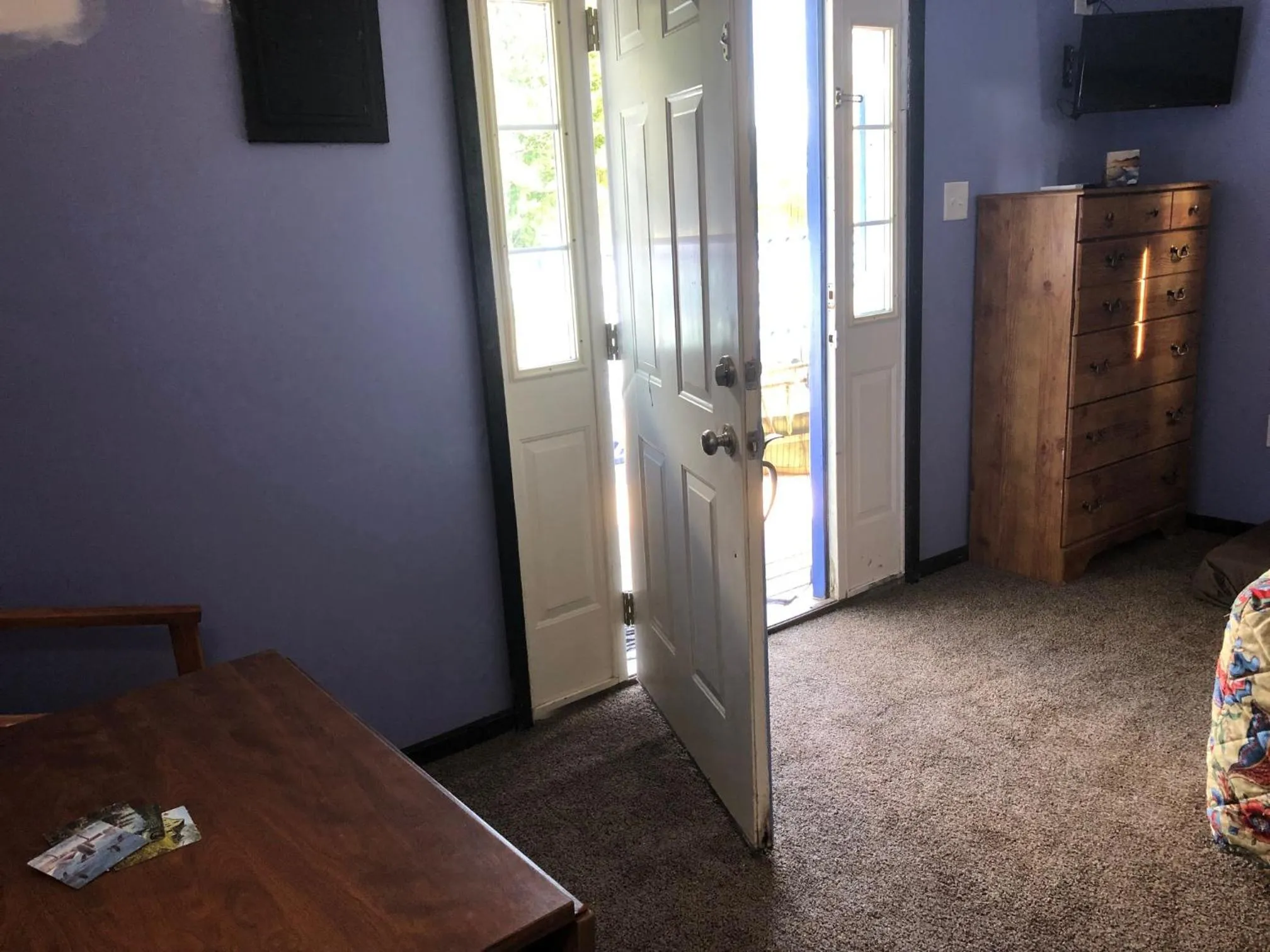 Facade/entrance in Hillside Motel