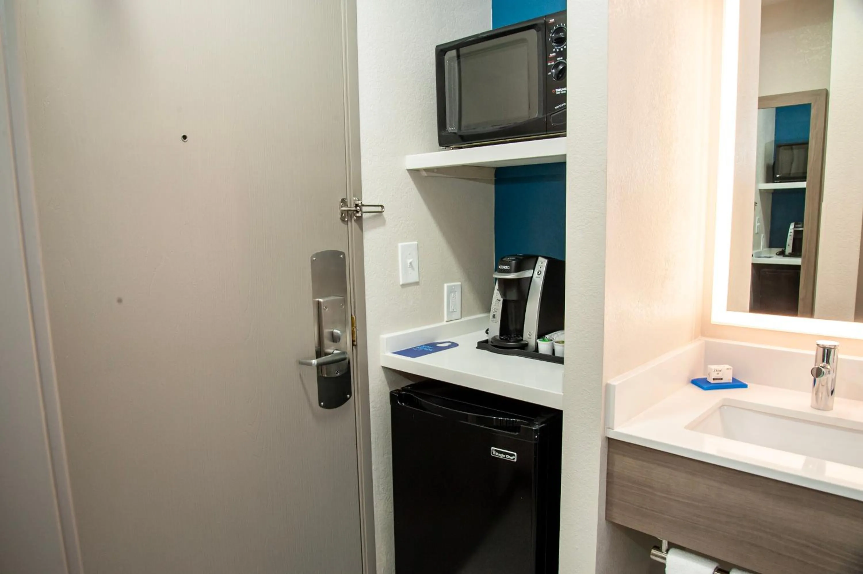 minibar in Holiday Inn Express Tucson-Airport by IHG