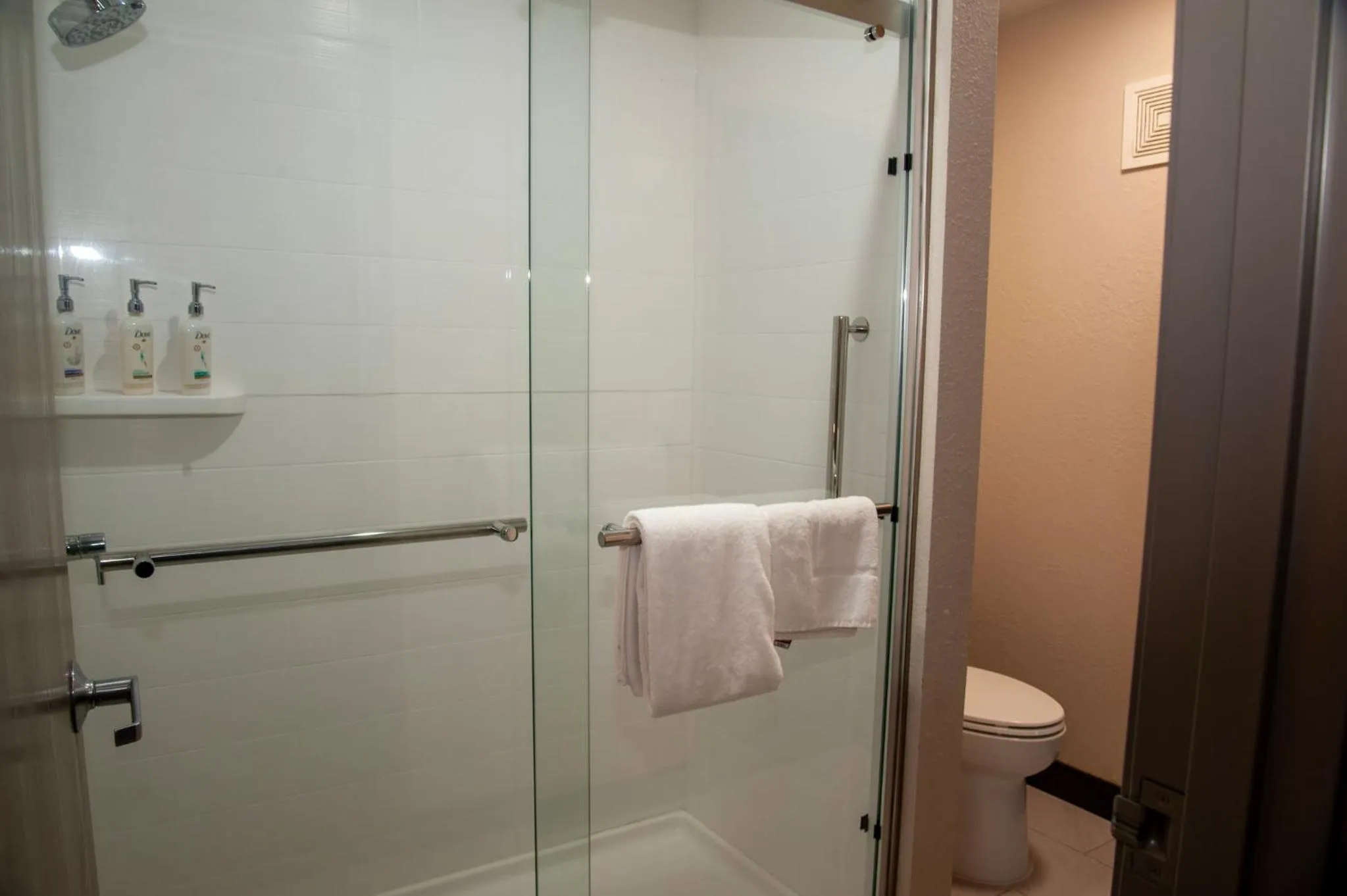 Photo of the whole room in Holiday Inn Express Tucson-Airport by IHG