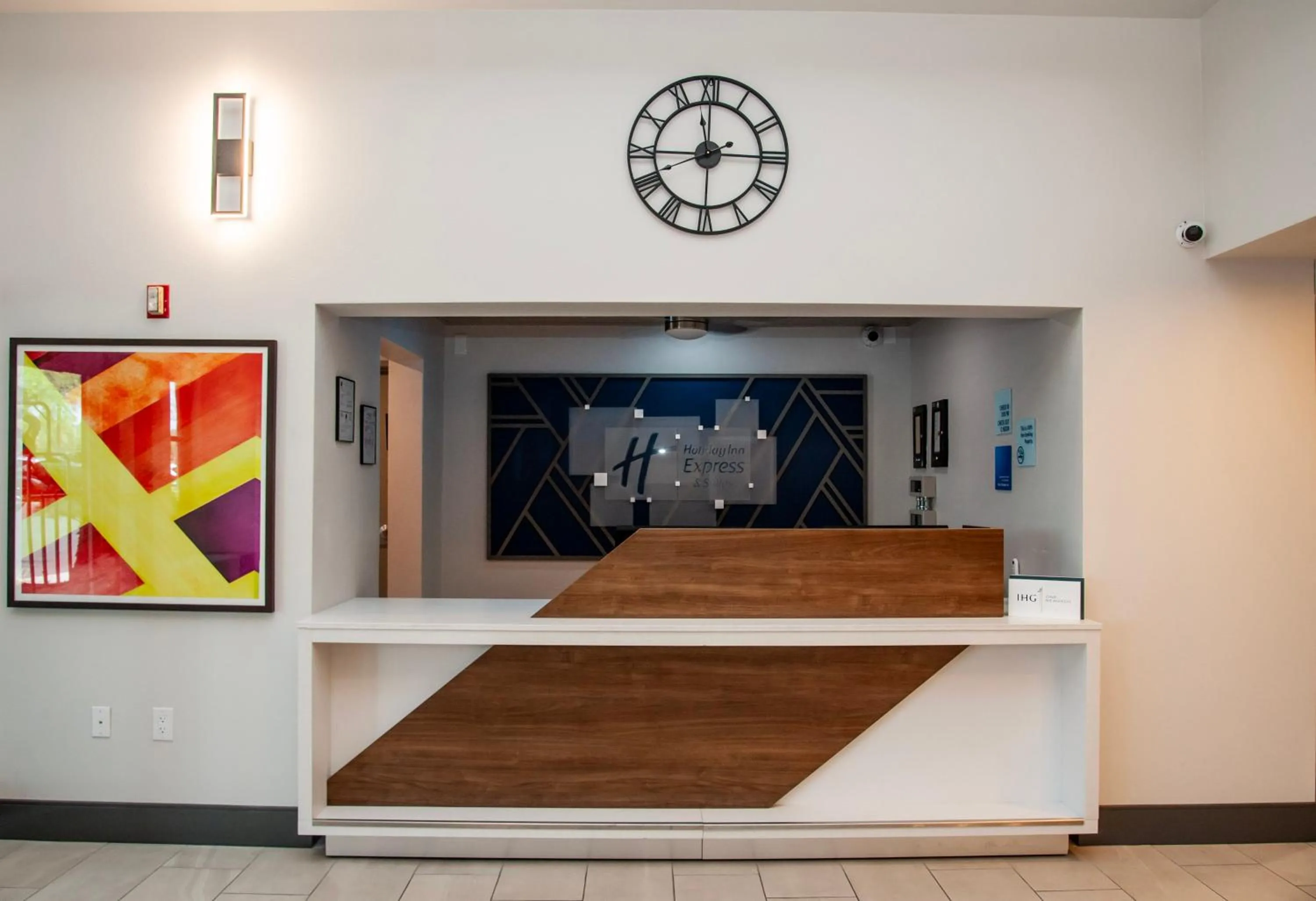 Property building in Holiday Inn Express Tucson-Airport by IHG