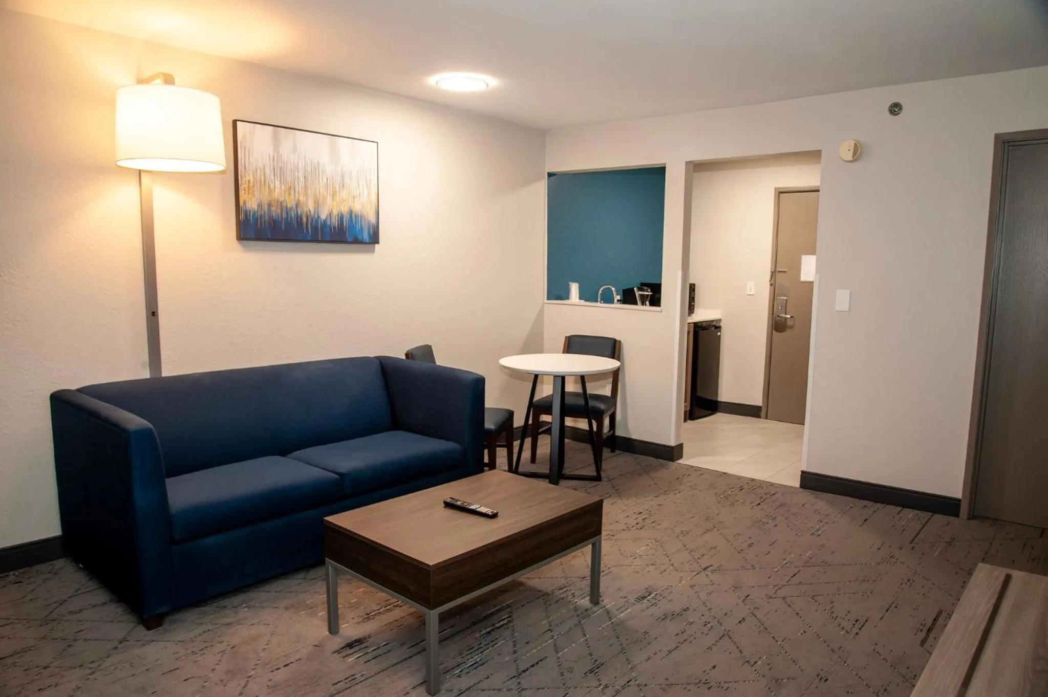 Photo of the whole room in Holiday Inn Express Tucson-Airport by IHG