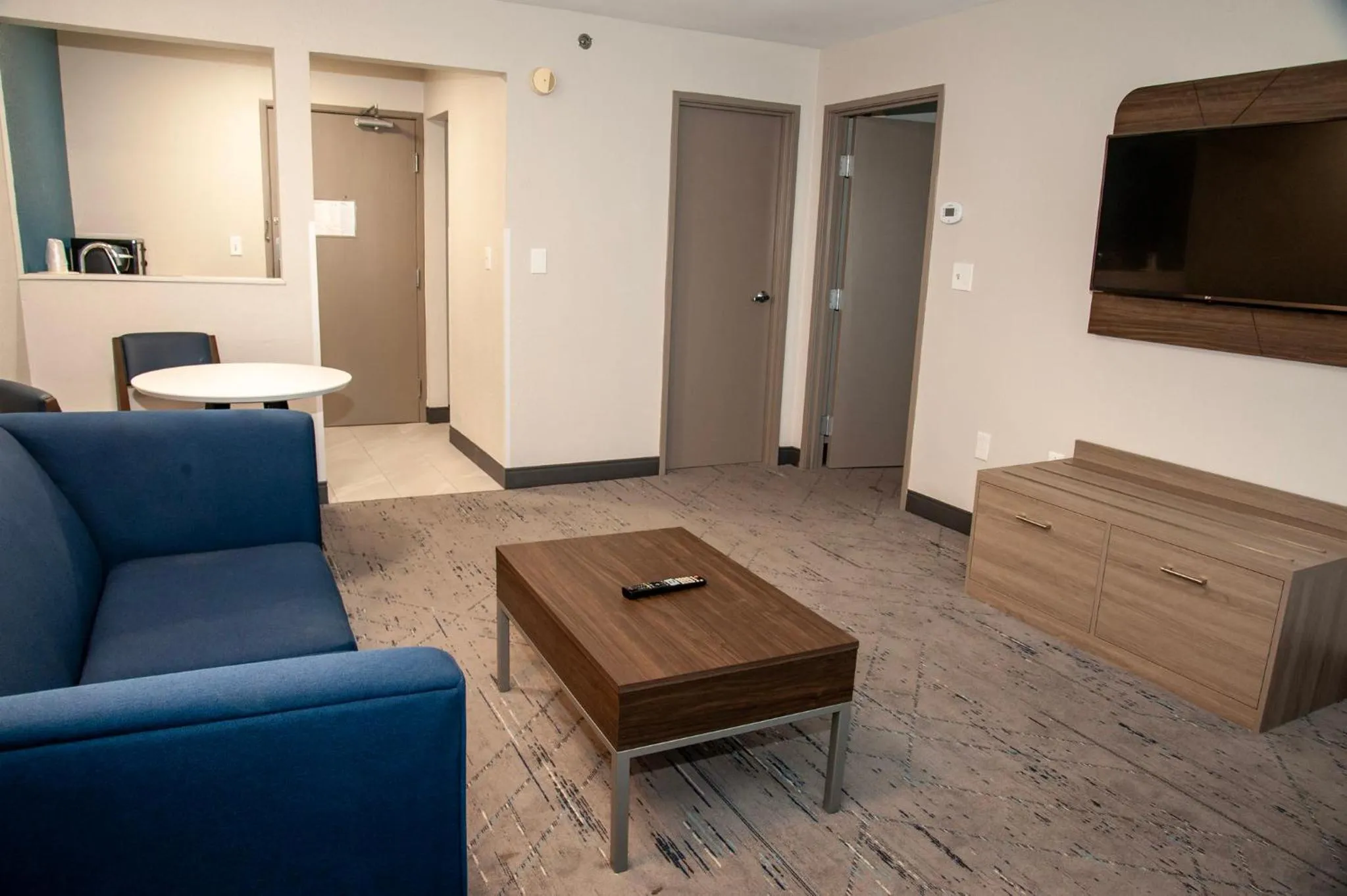 Photo of the whole room in Holiday Inn Express Tucson-Airport by IHG