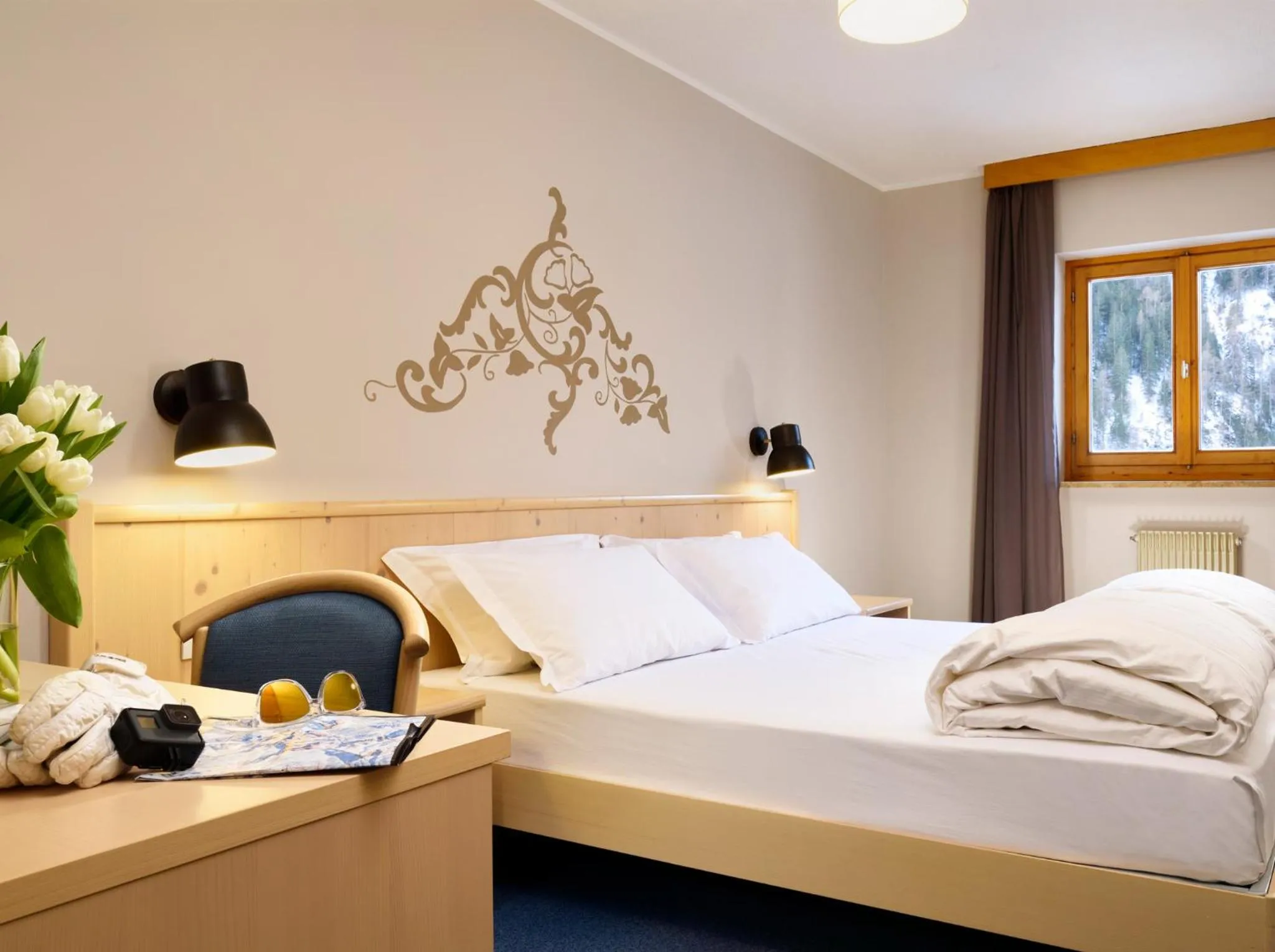 Photo of the whole room, Bed in Hotel Principe Marmolada