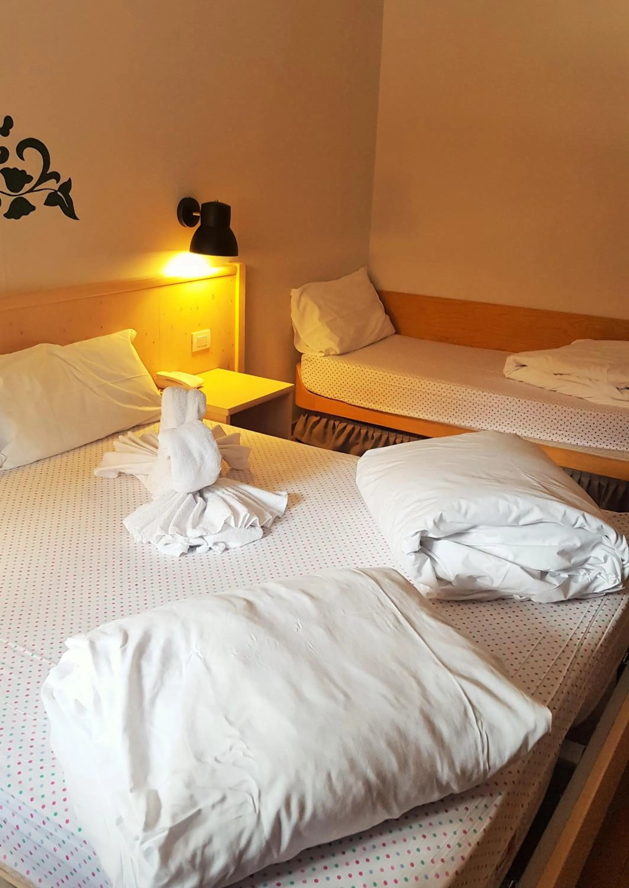 Bedroom, Bed in Hotel Principe Marmolada