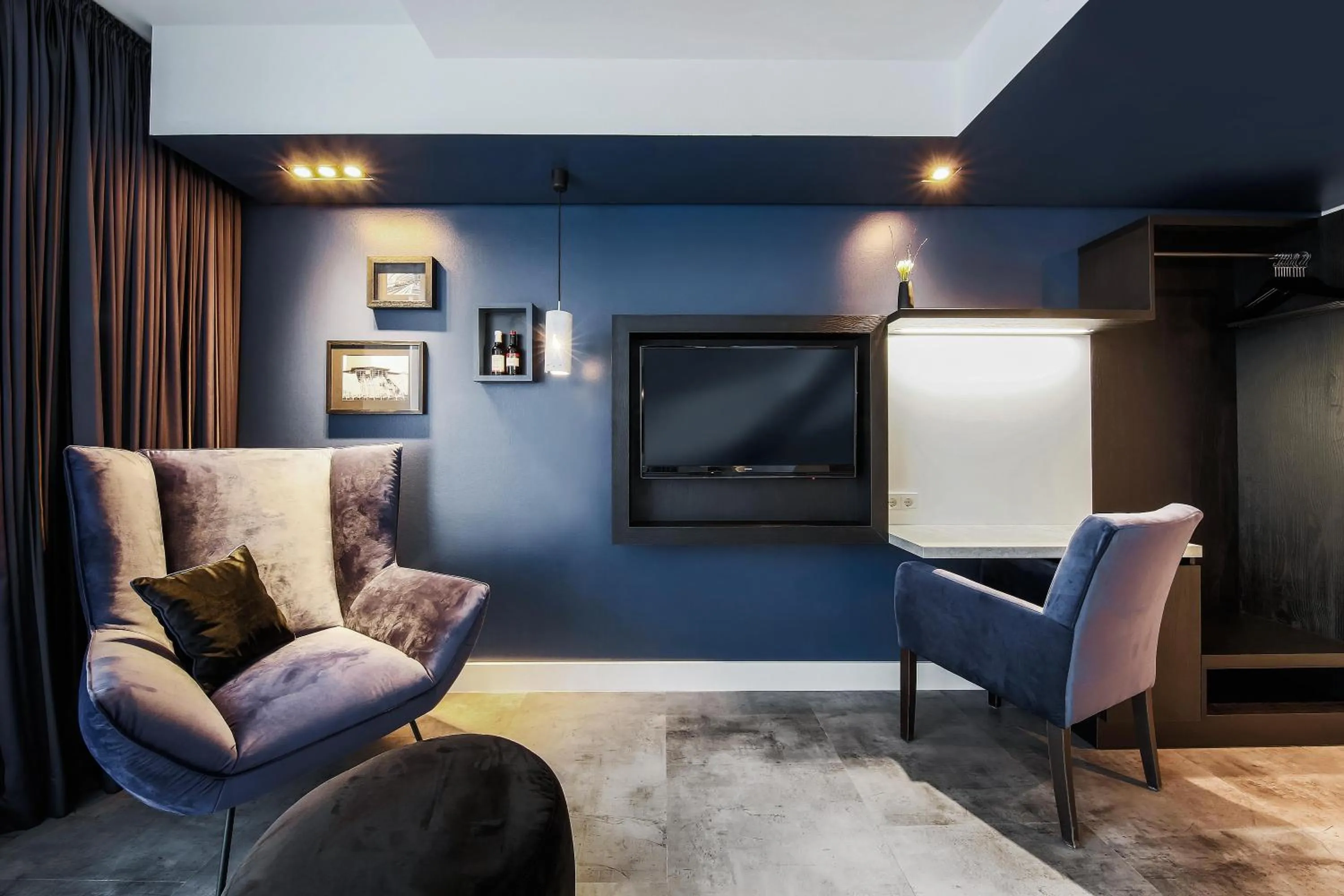 TV and multimedia in LINDEMANN'S