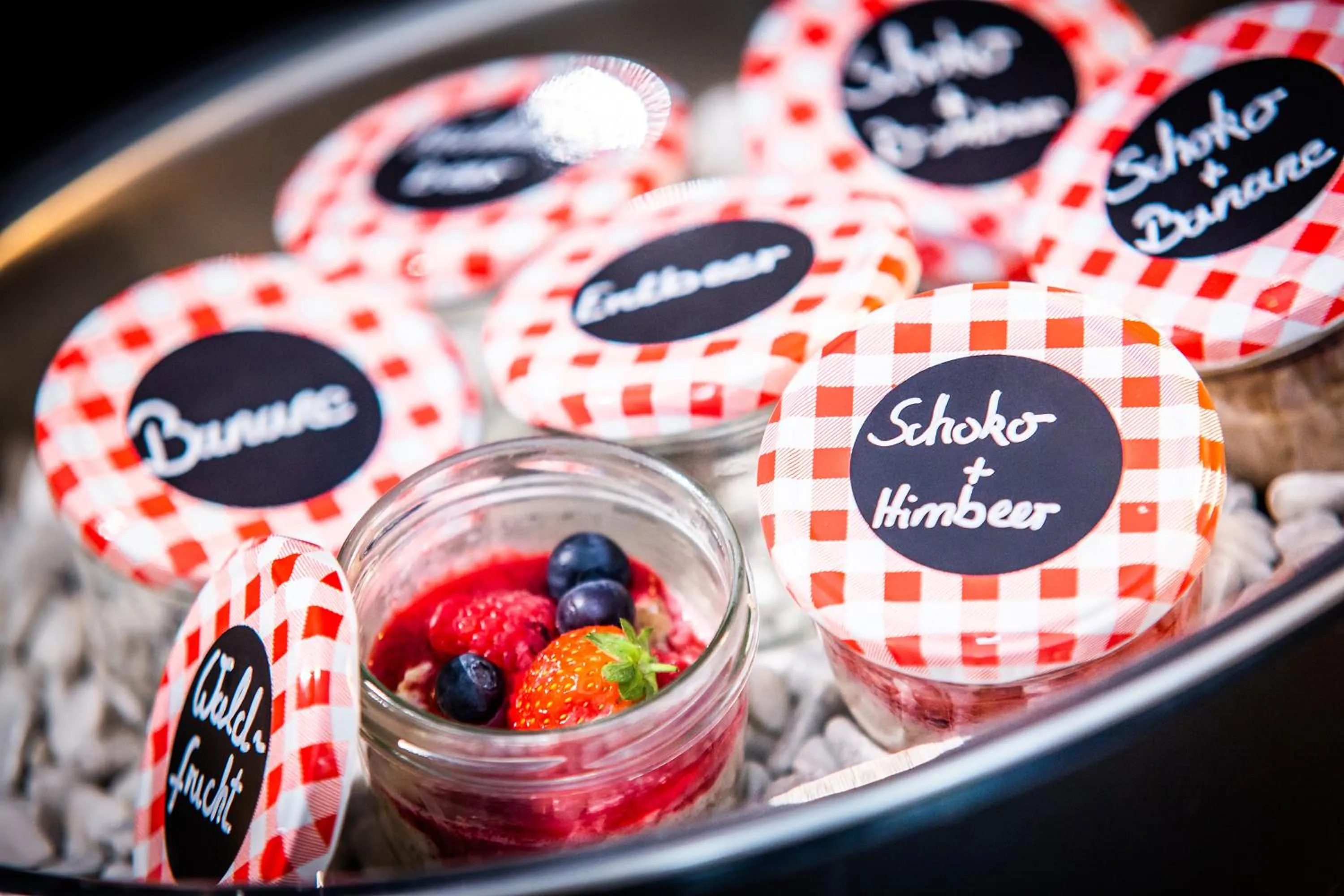 Breakfast in LINDEMANN'S