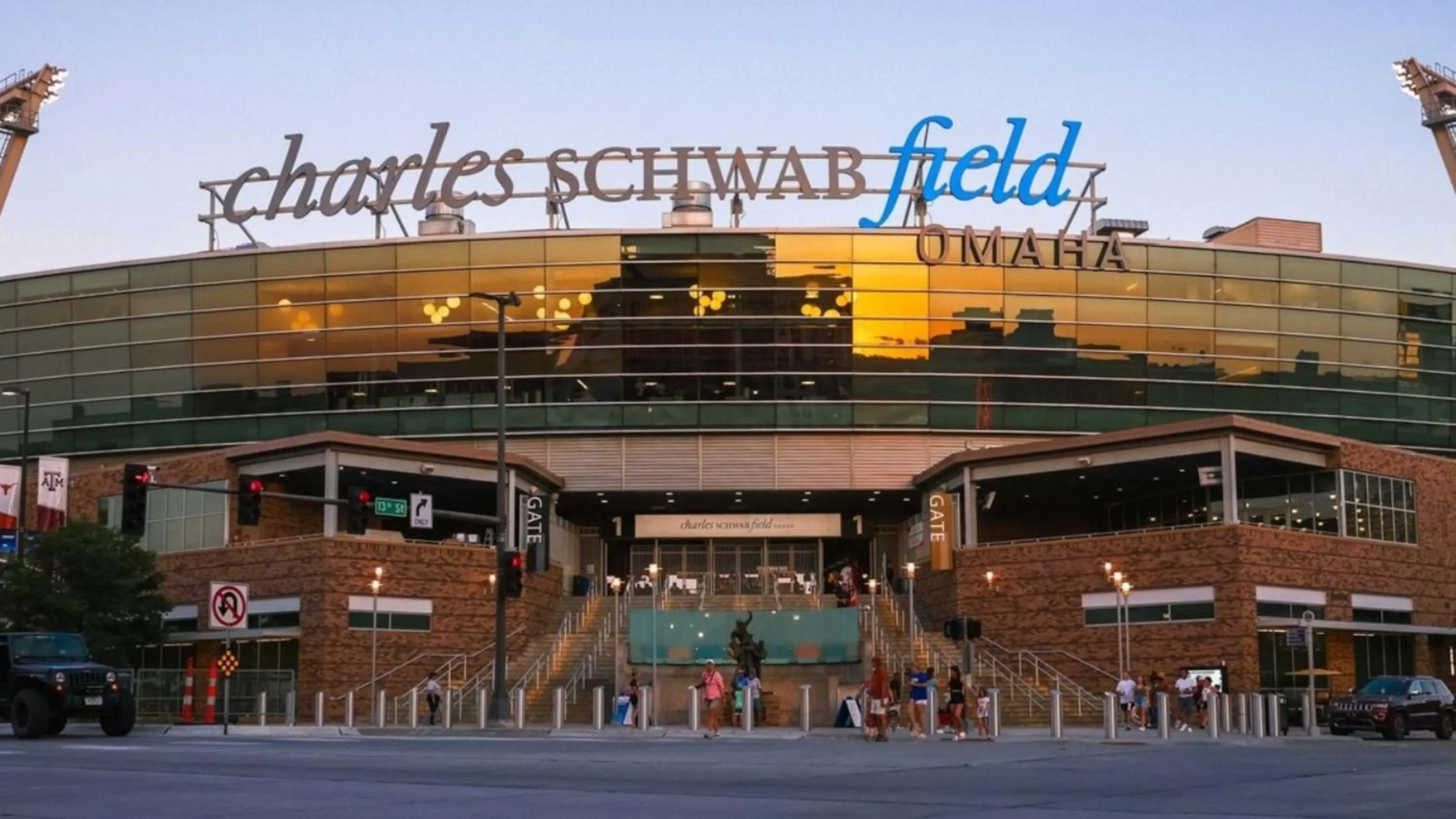 Area and facilities in Holiday Inn Omaha Downtown - Waterpark by IHG