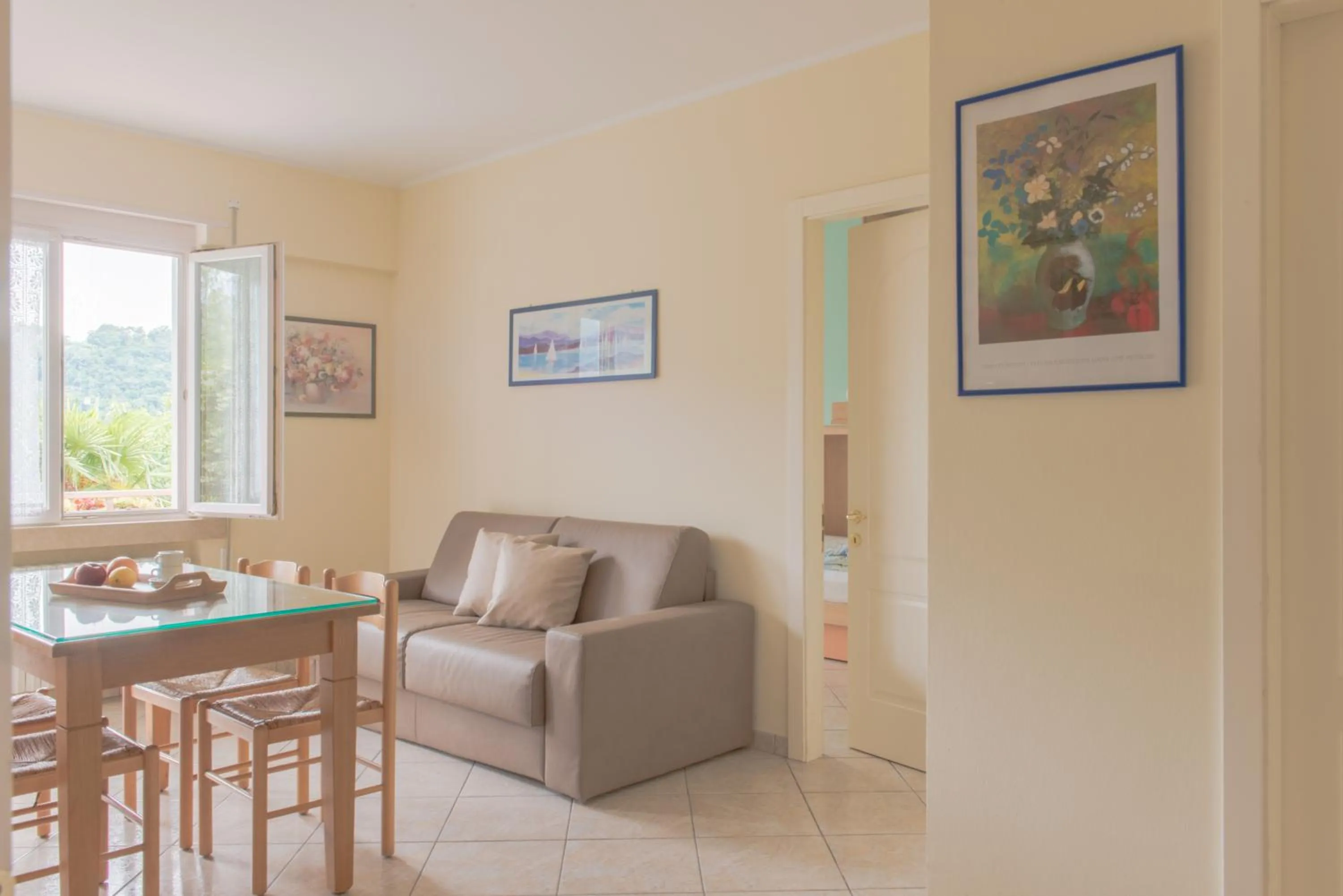 Dining area in Residence Terry