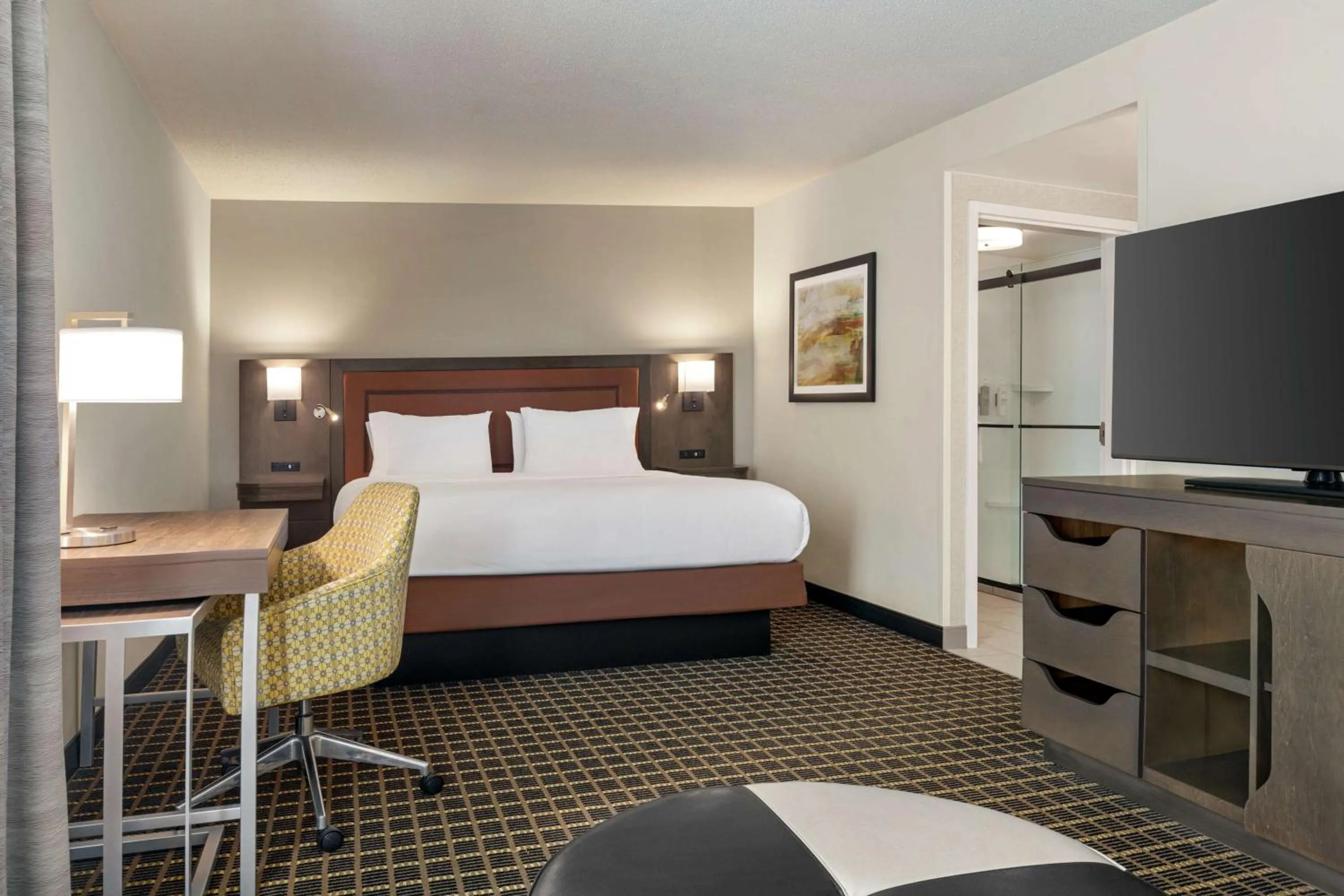 Bedroom, Bed in Hampton Inn & Suites Greenville-Downtown-Riverplace