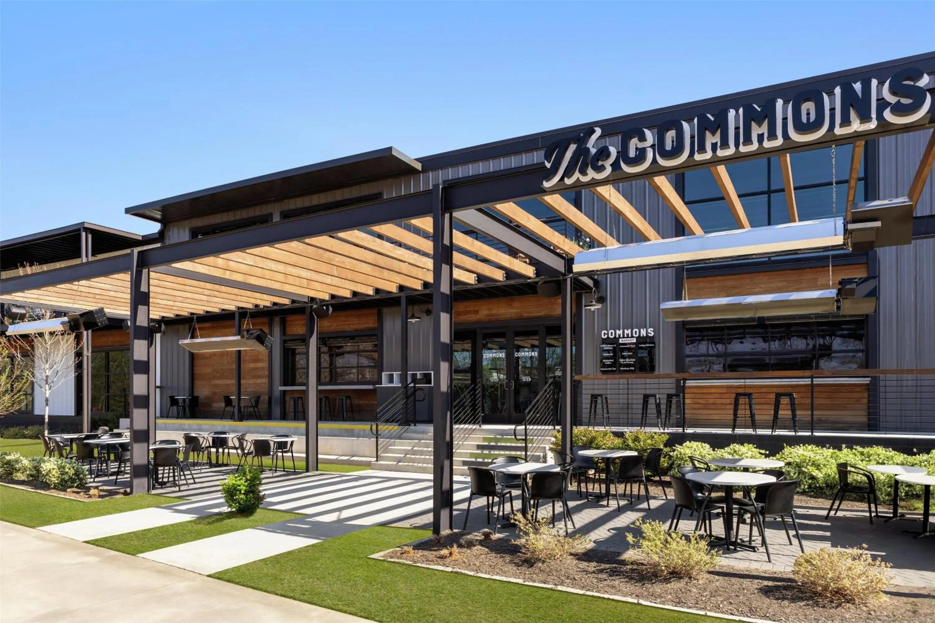 Property building in Hampton Inn & Suites Greenville-Downtown-Riverplace