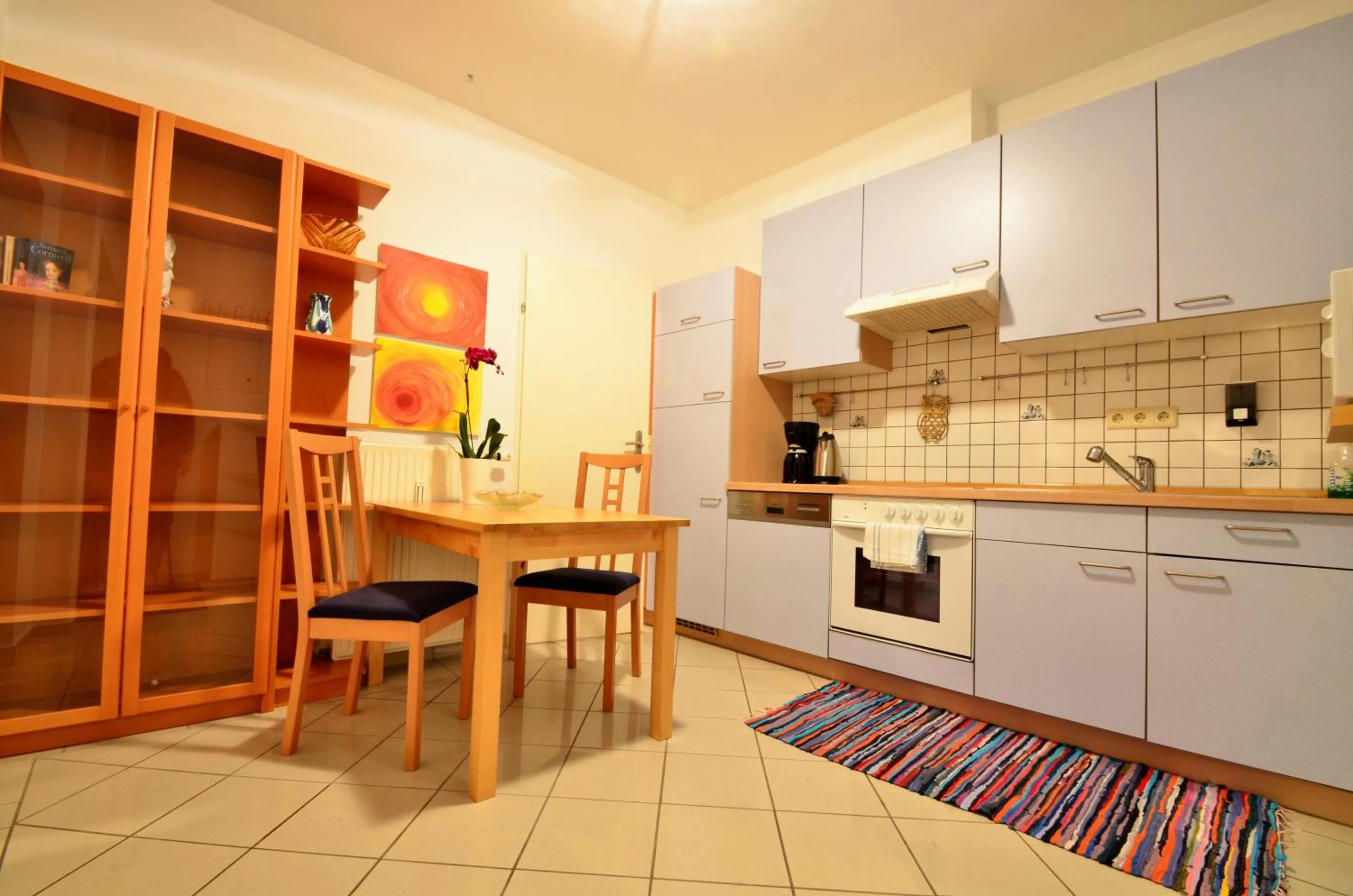 Dining area in AJO Apartments - Alte Donau Garden Flat - Self-Check-in
