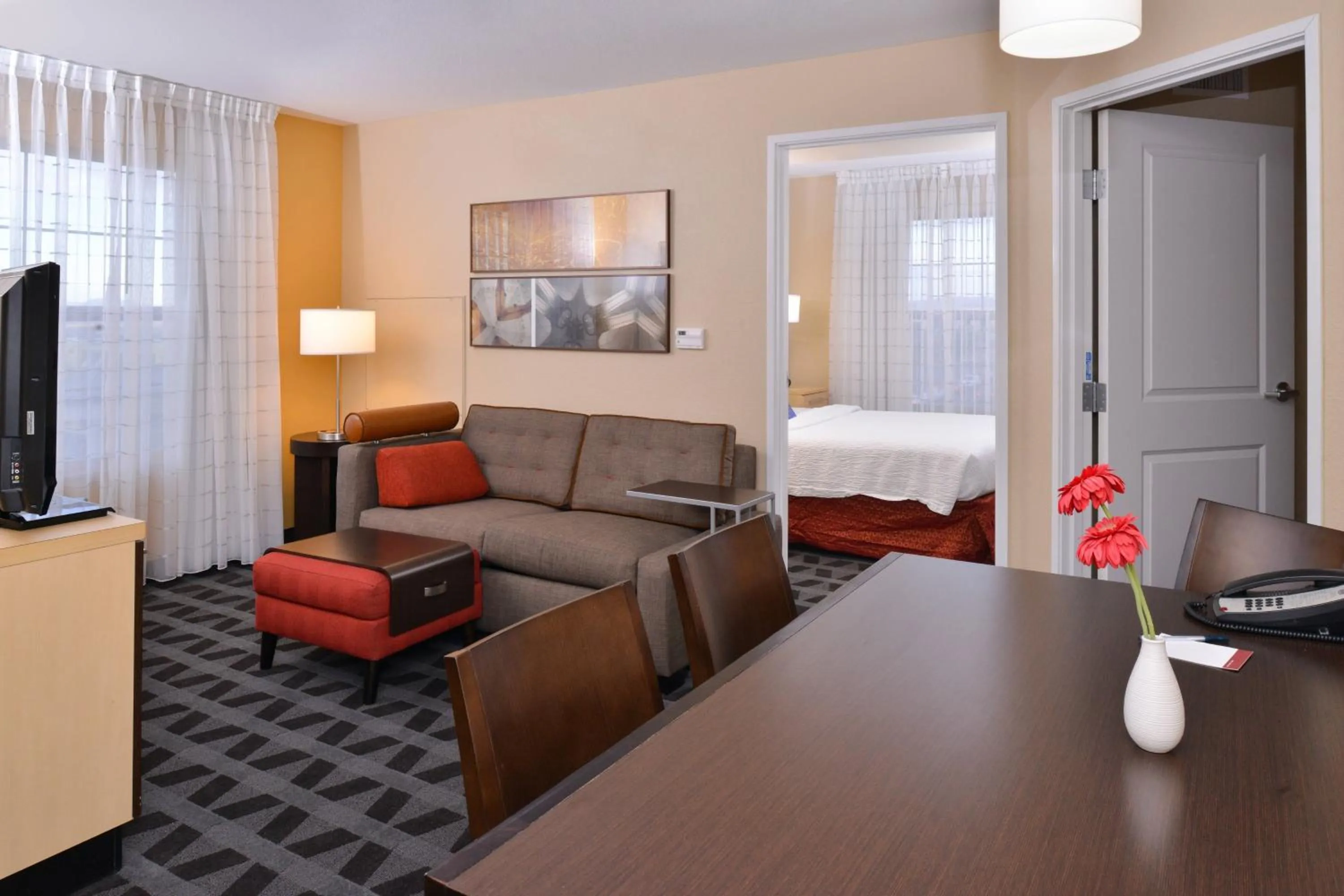 Bedroom, Bed in TownePlace Suites by Marriott Las Vegas Henderson