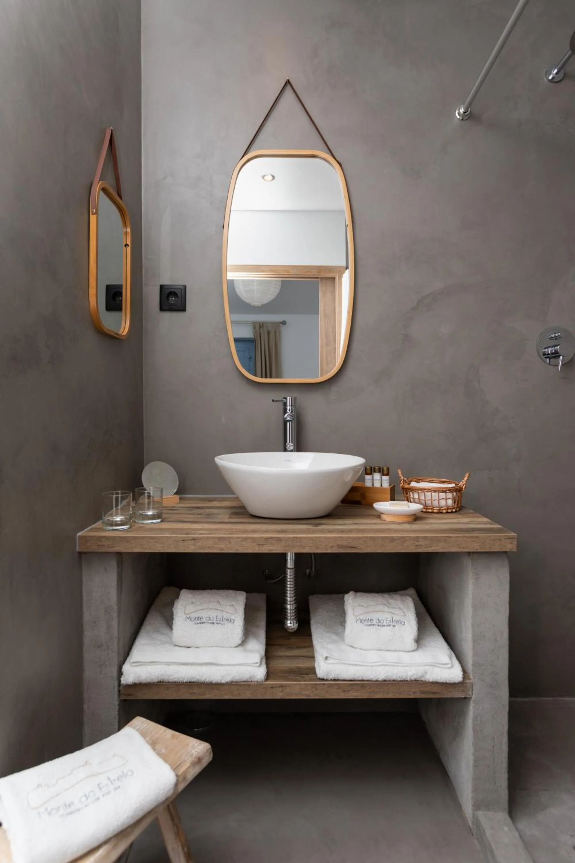 Toilet in Monte da Estrela - Country House & SPA