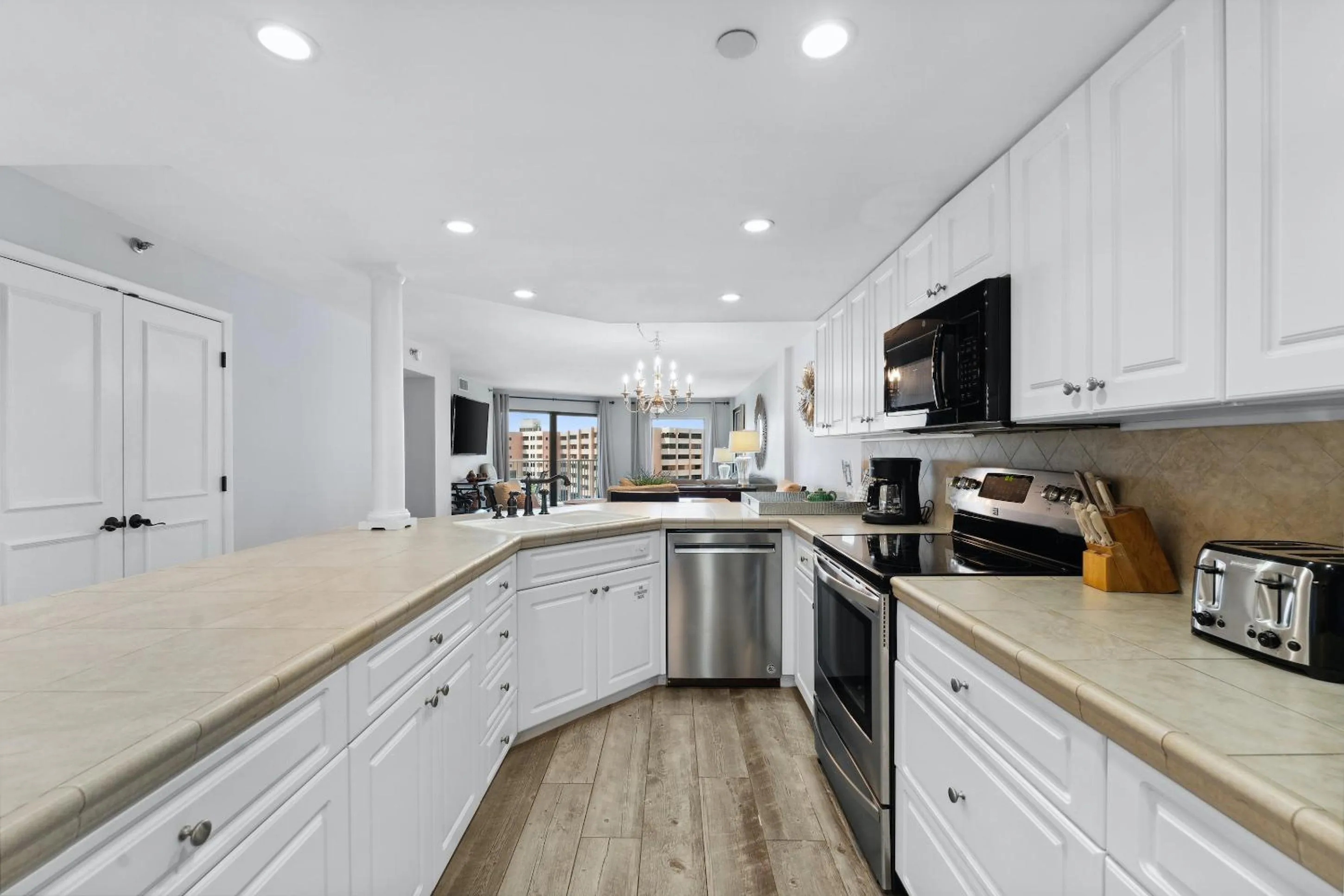 Coffee/tea facilities in Inlet Reef Club by Panhandle Getaways