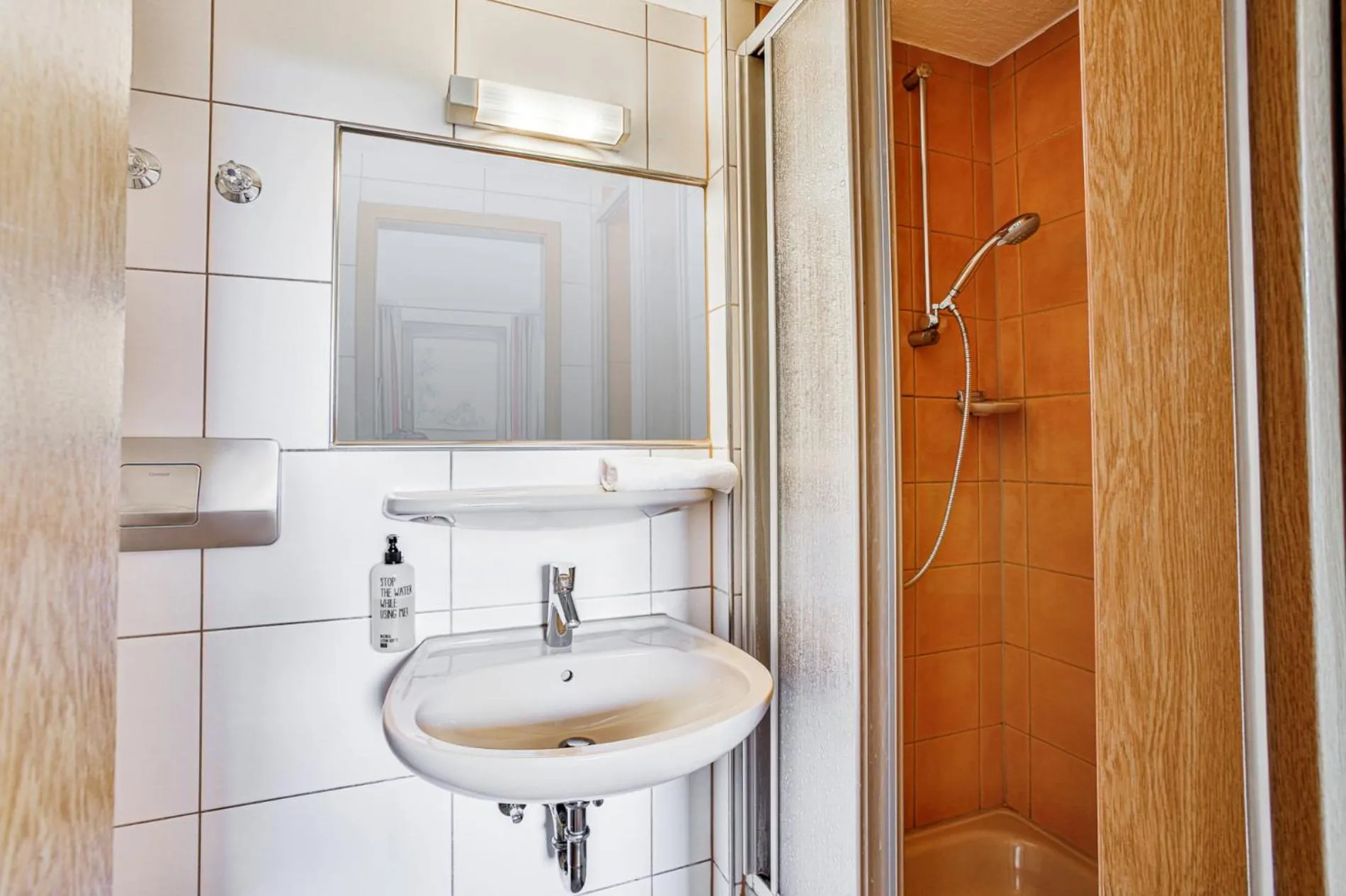 Bathroom in Berggasthof Banzer Wald