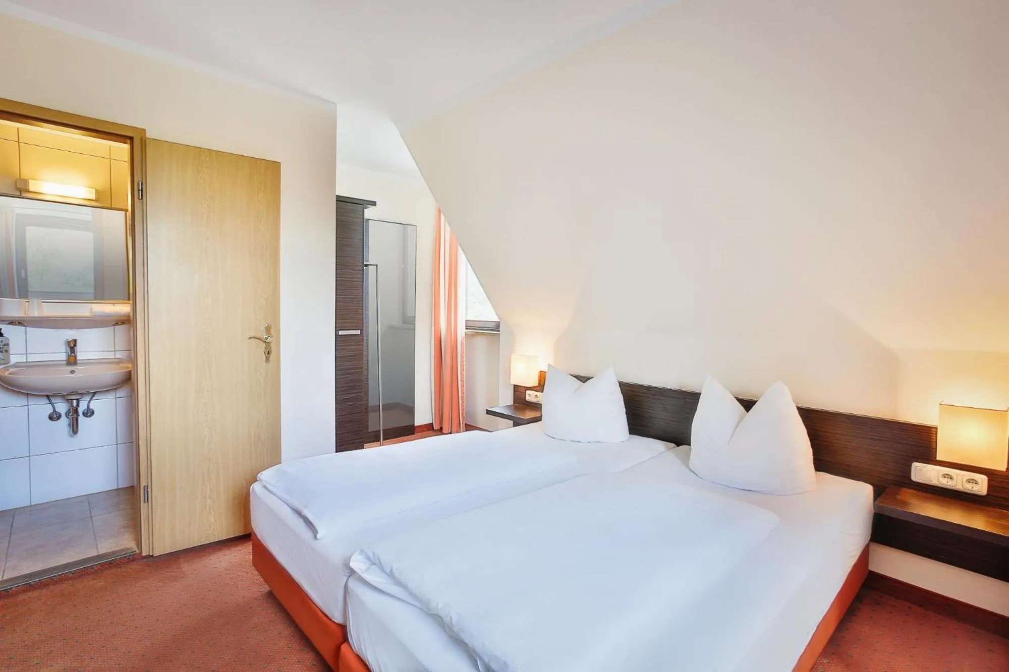 Photo of the whole room, Bed in Berggasthof Banzer Wald