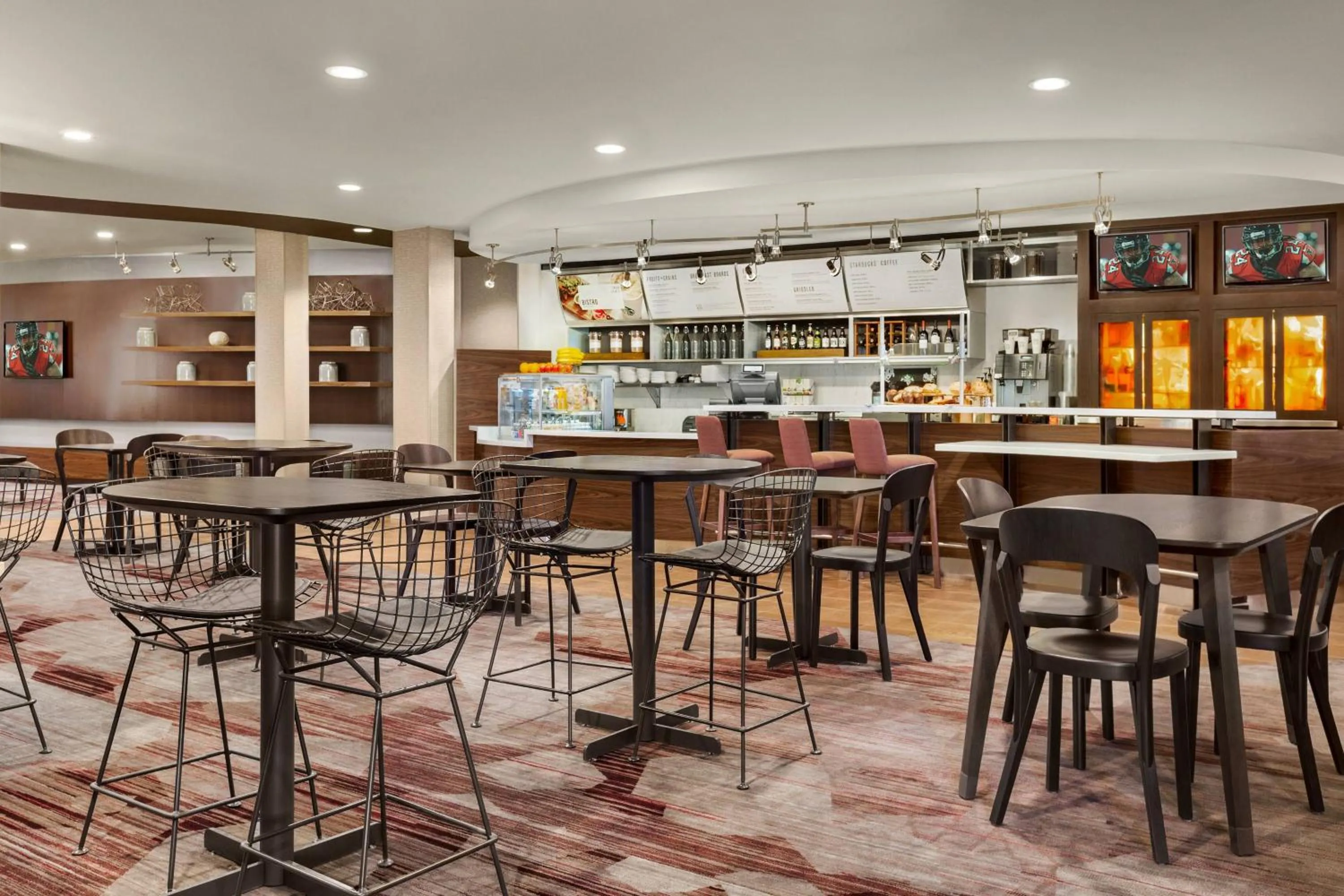 Restaurant/places to eat in Courtyard by Marriott Sacramento Folsom