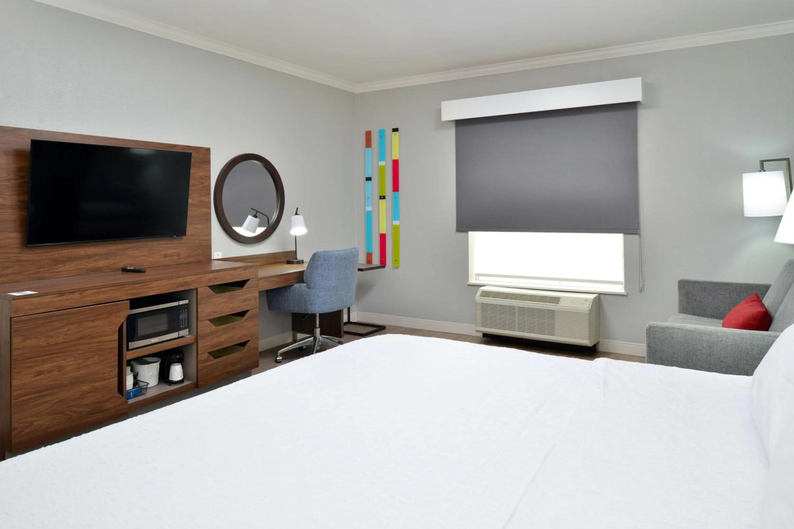 Bedroom, Bed in Hampton Inn & Suites Greenville