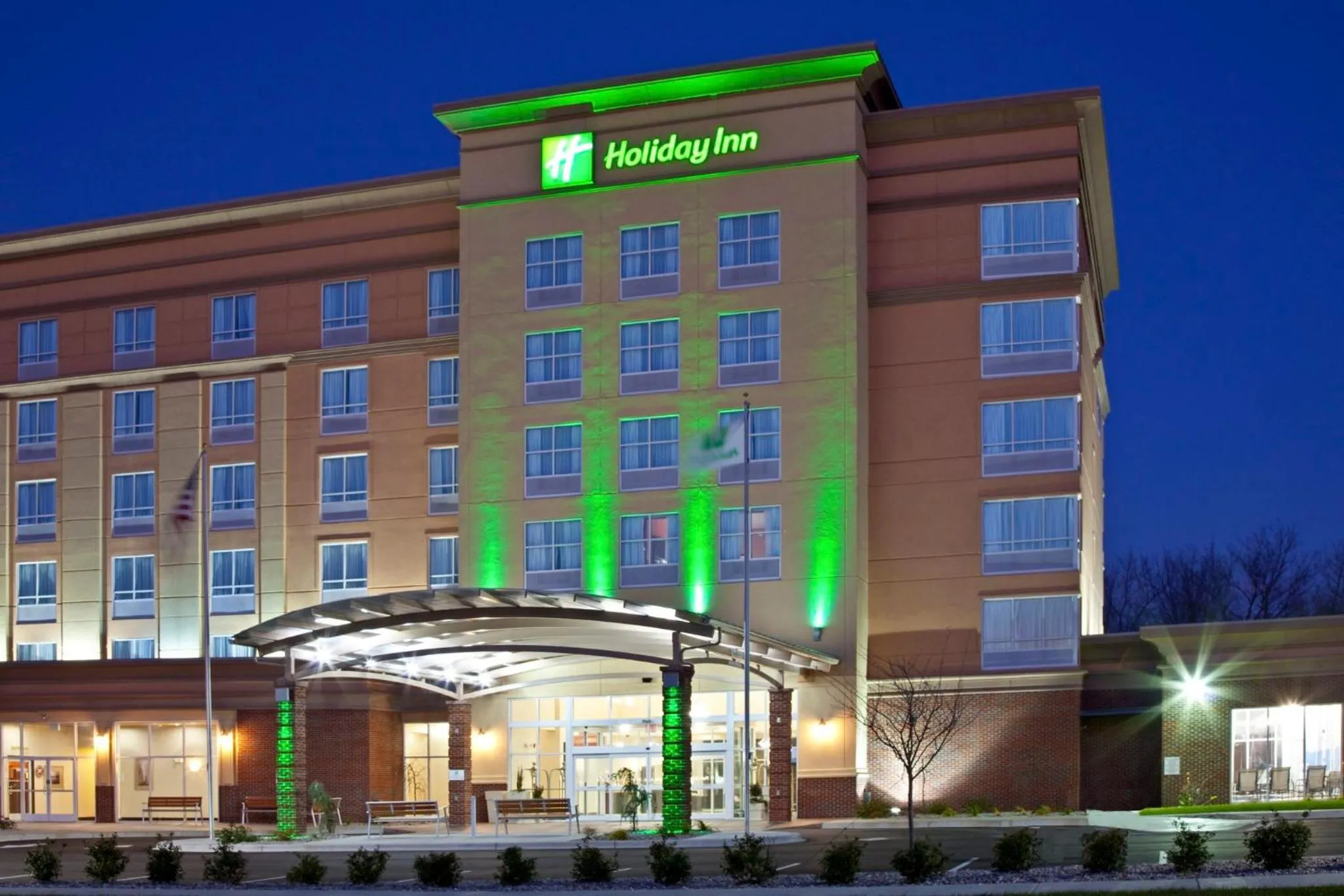 Property building in Holiday Inn Louisville Airport South by IHG