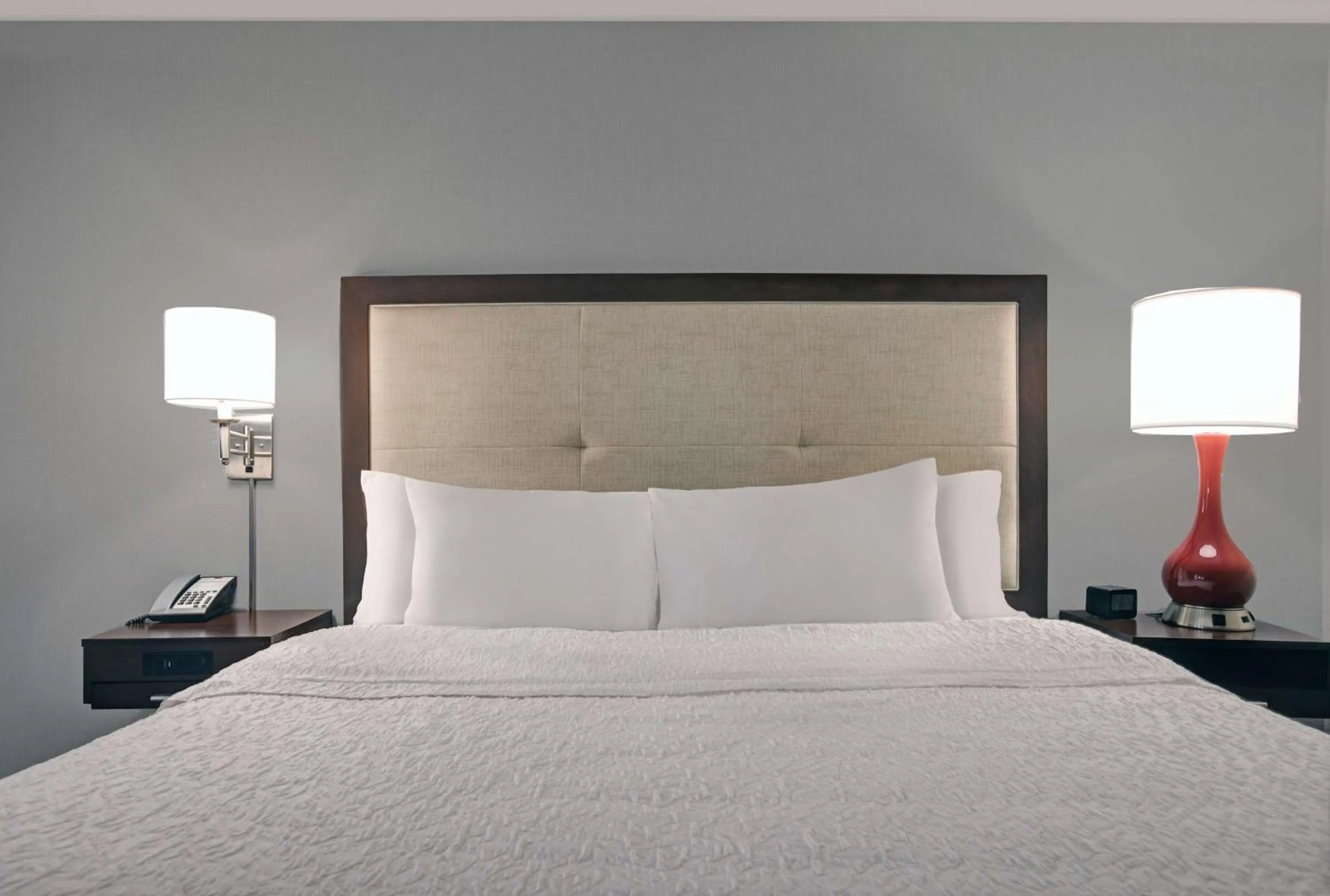 Bed in Hampton Inn Greenville/Woodruff Road