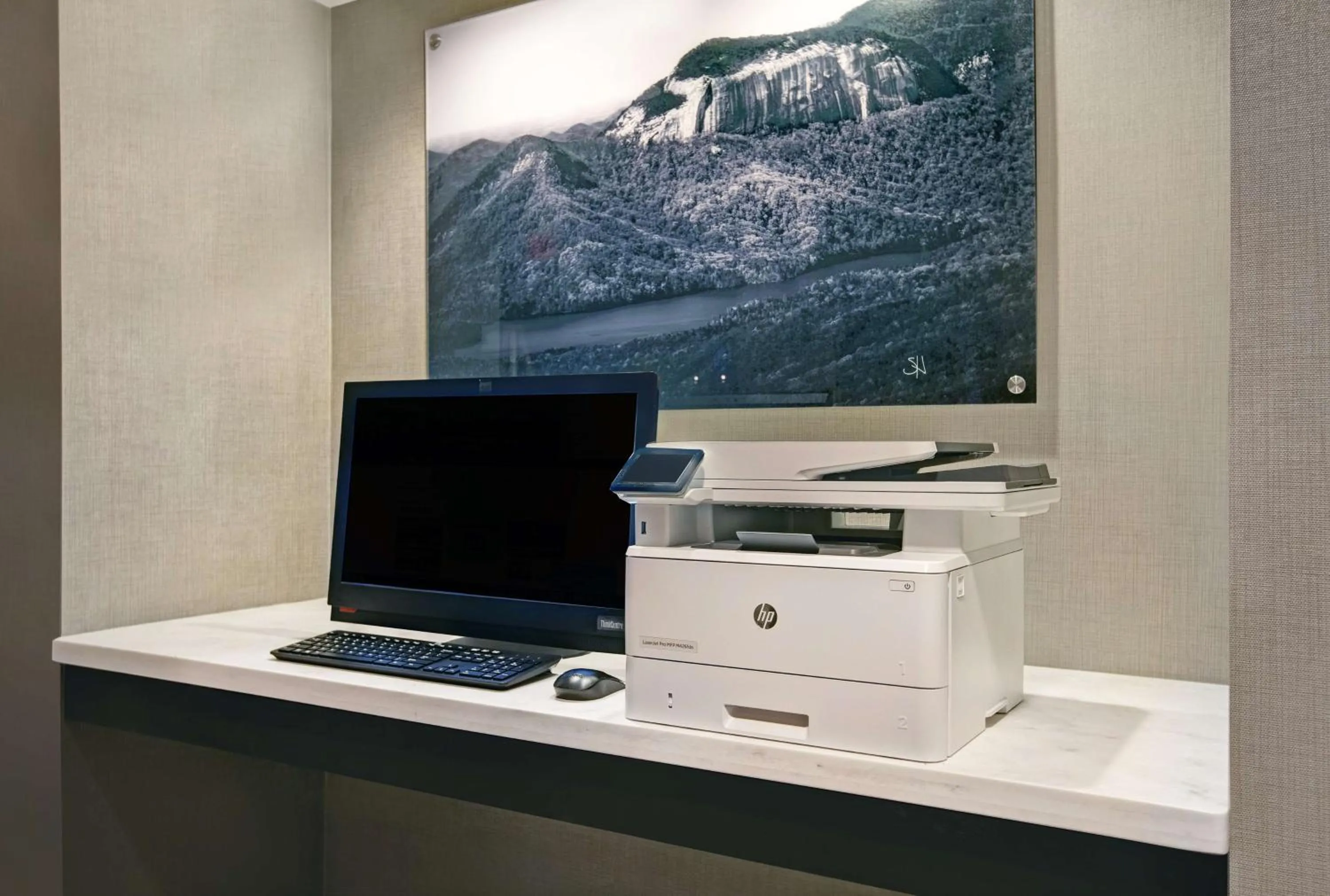 Business facilities in Hampton Inn Greenville/Woodruff Road