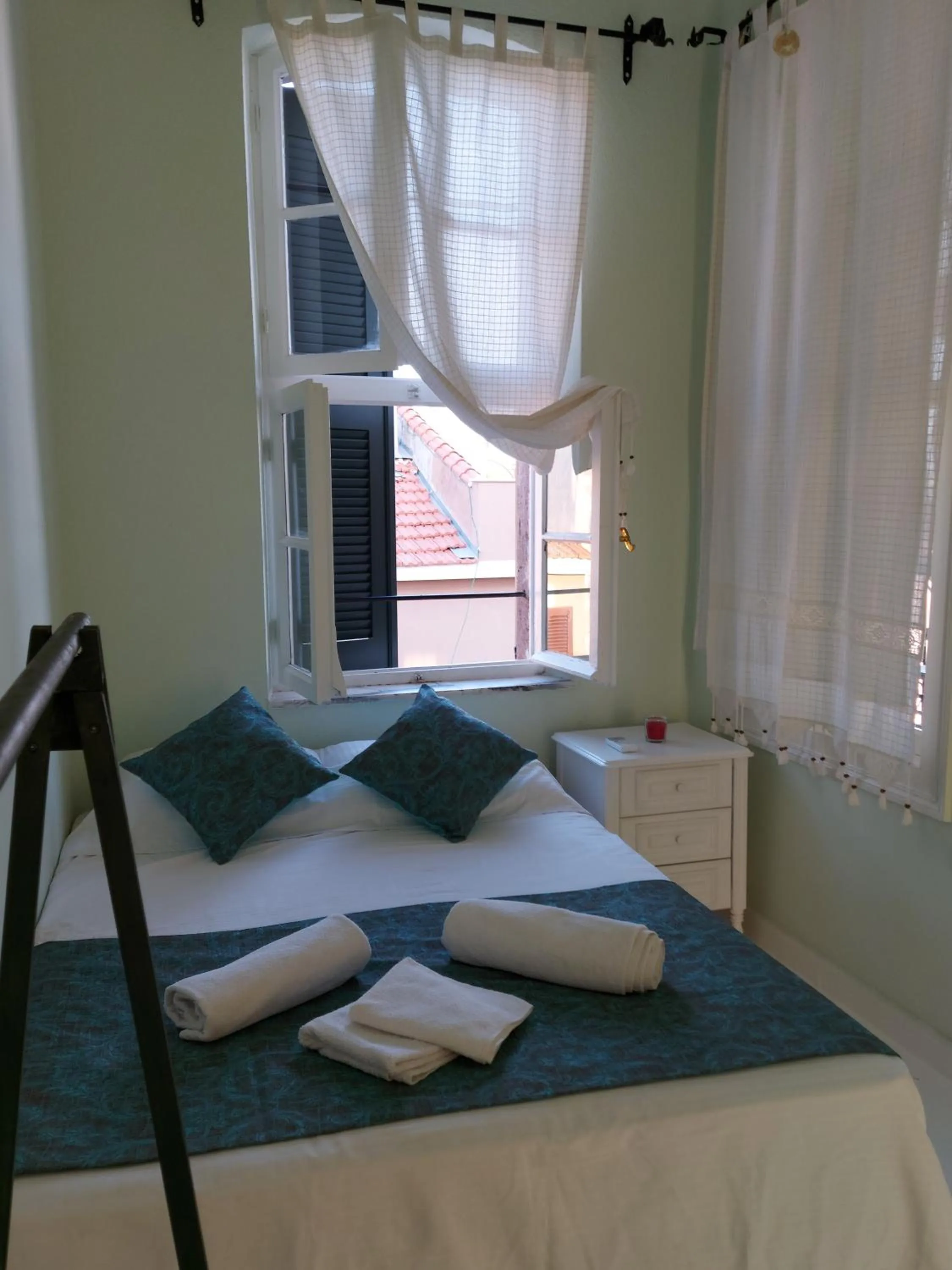 Bed in Eolos House Cunda