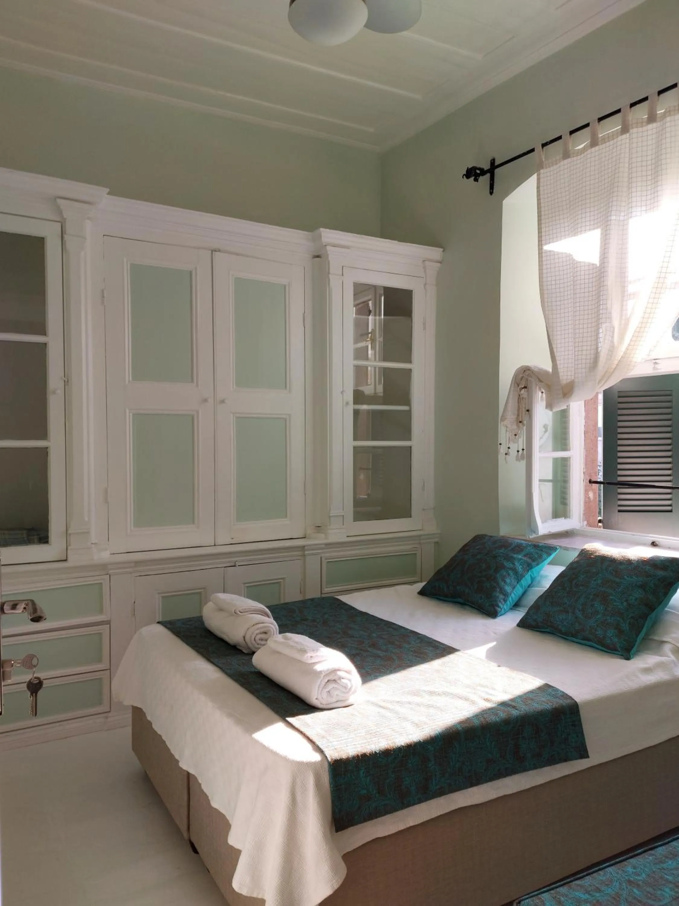 Bed in Eolos House Cunda