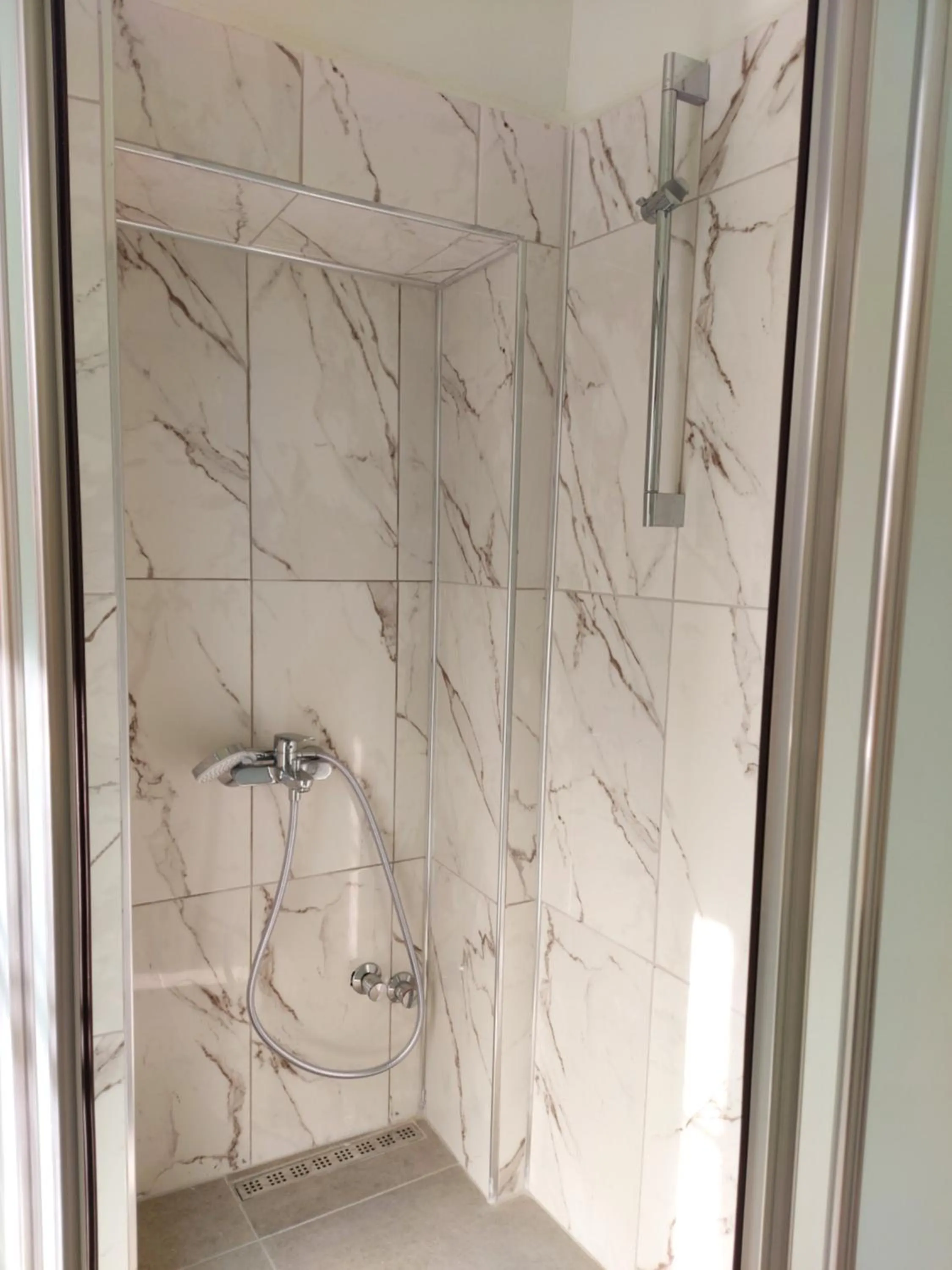 Shower in Eolos House Cunda