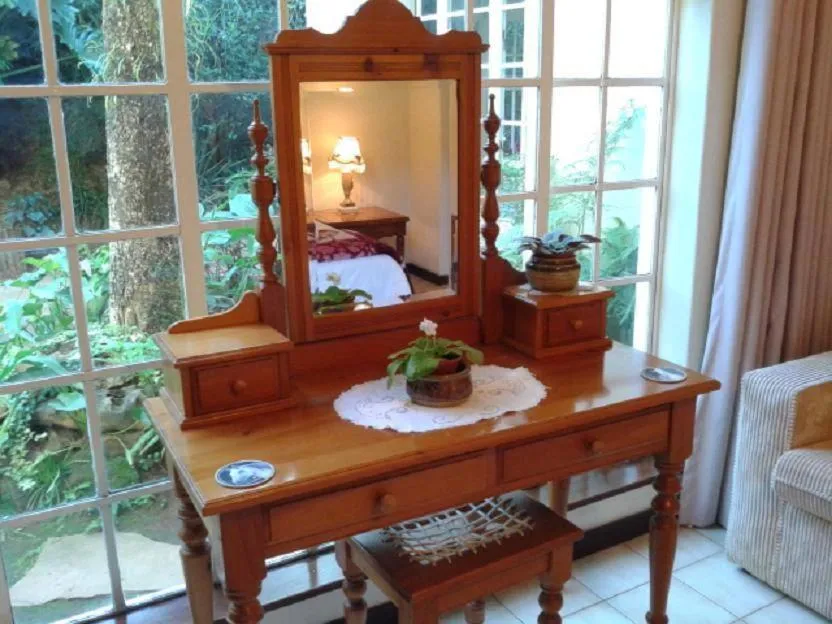 Dining area in Bancroft B&B