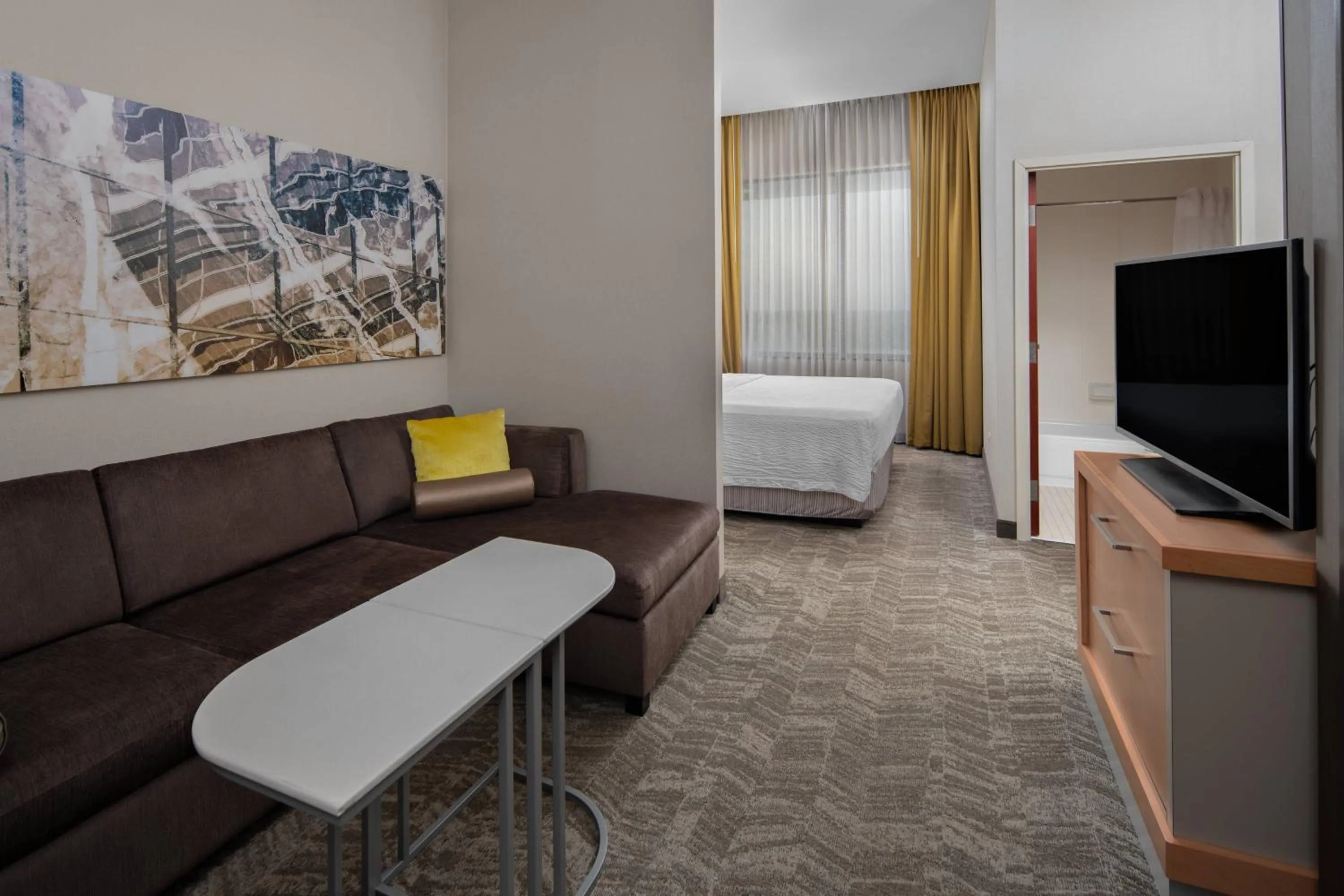 Living room, Bed in SpringHill Suites by Marriott Chicago O'Hare