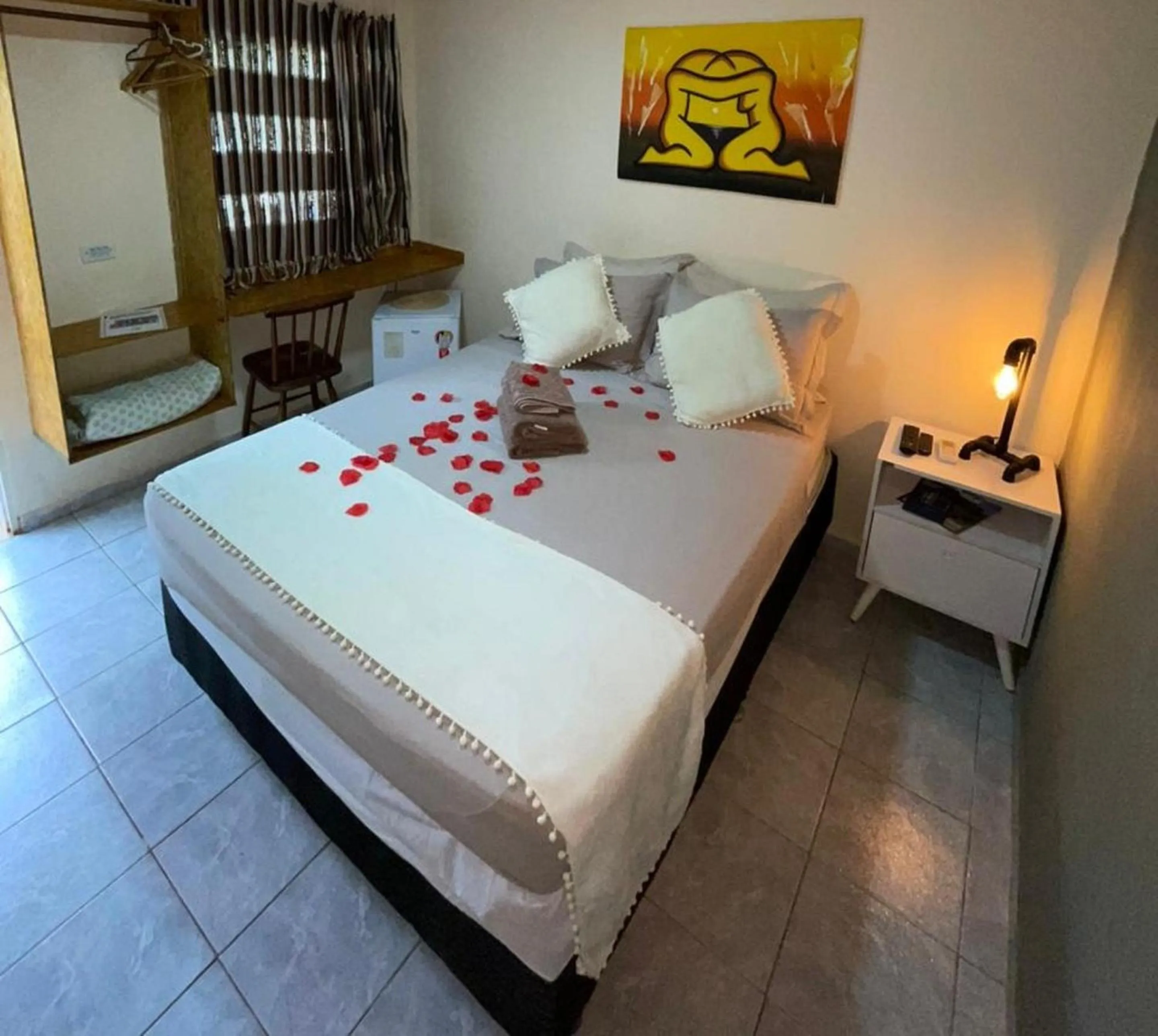 Bedroom, Bed in Pousada Martins e Cia