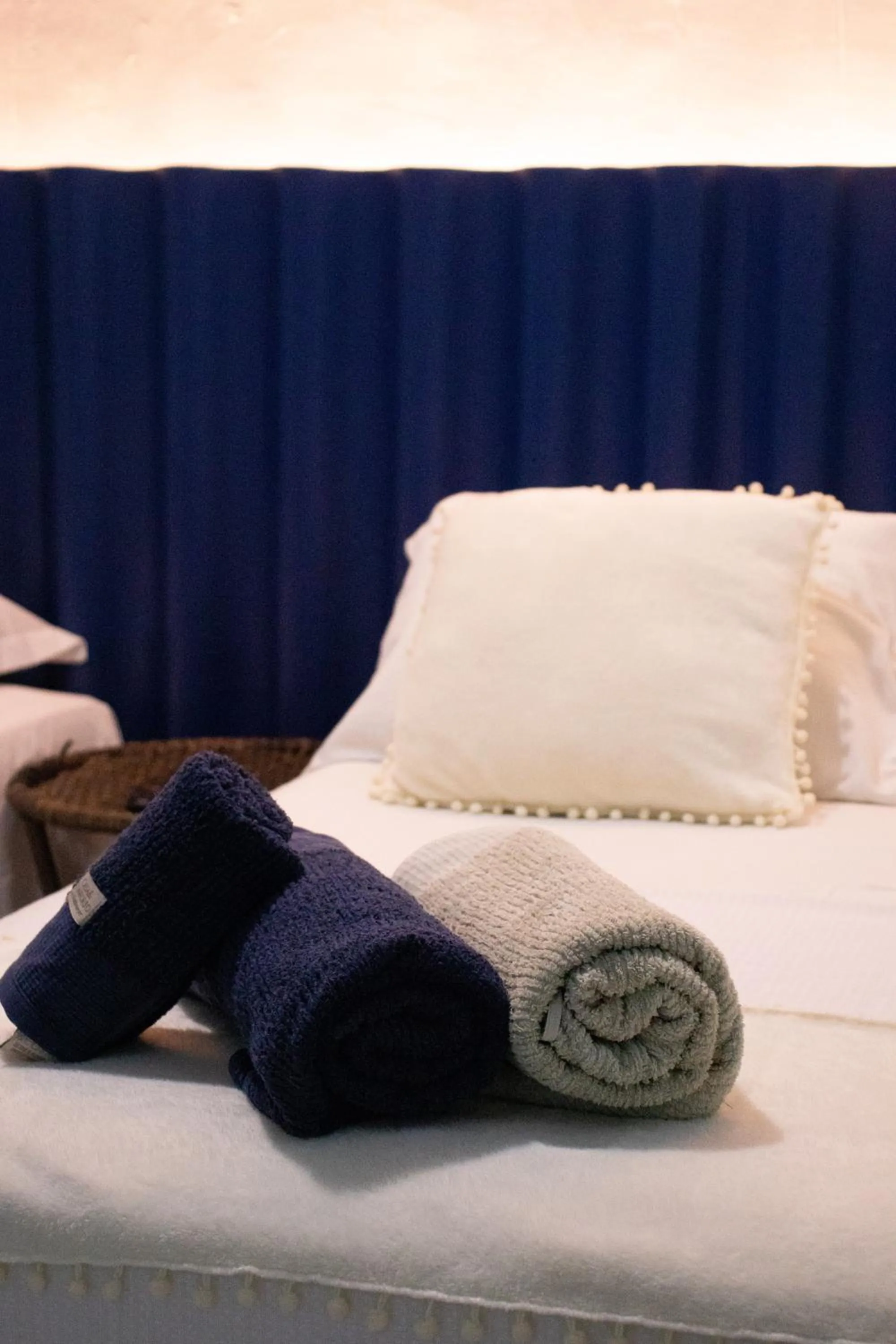 towels, Bed in Pousada Martins e Cia