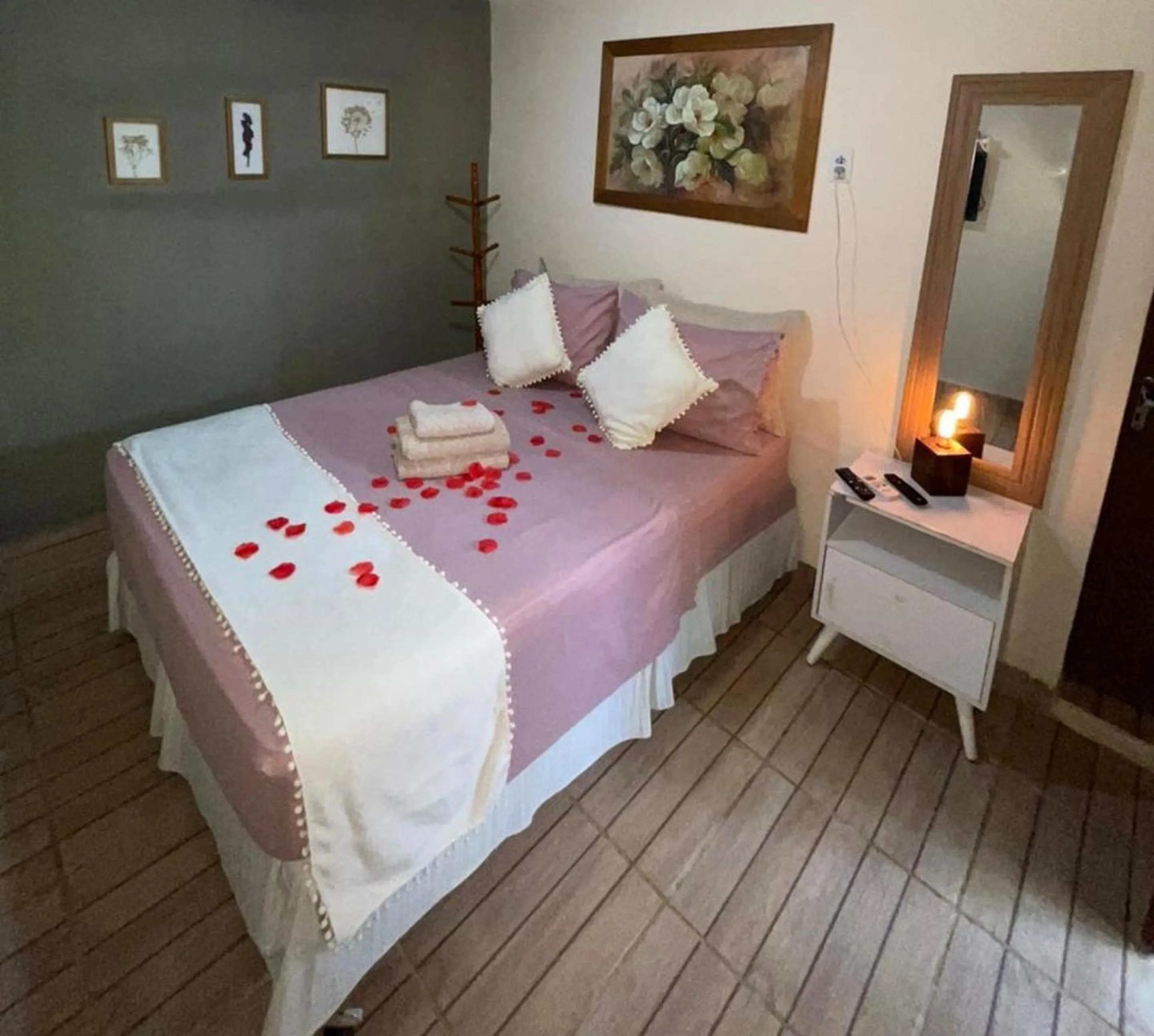 Bedroom, Bed in Pousada Martins e Cia