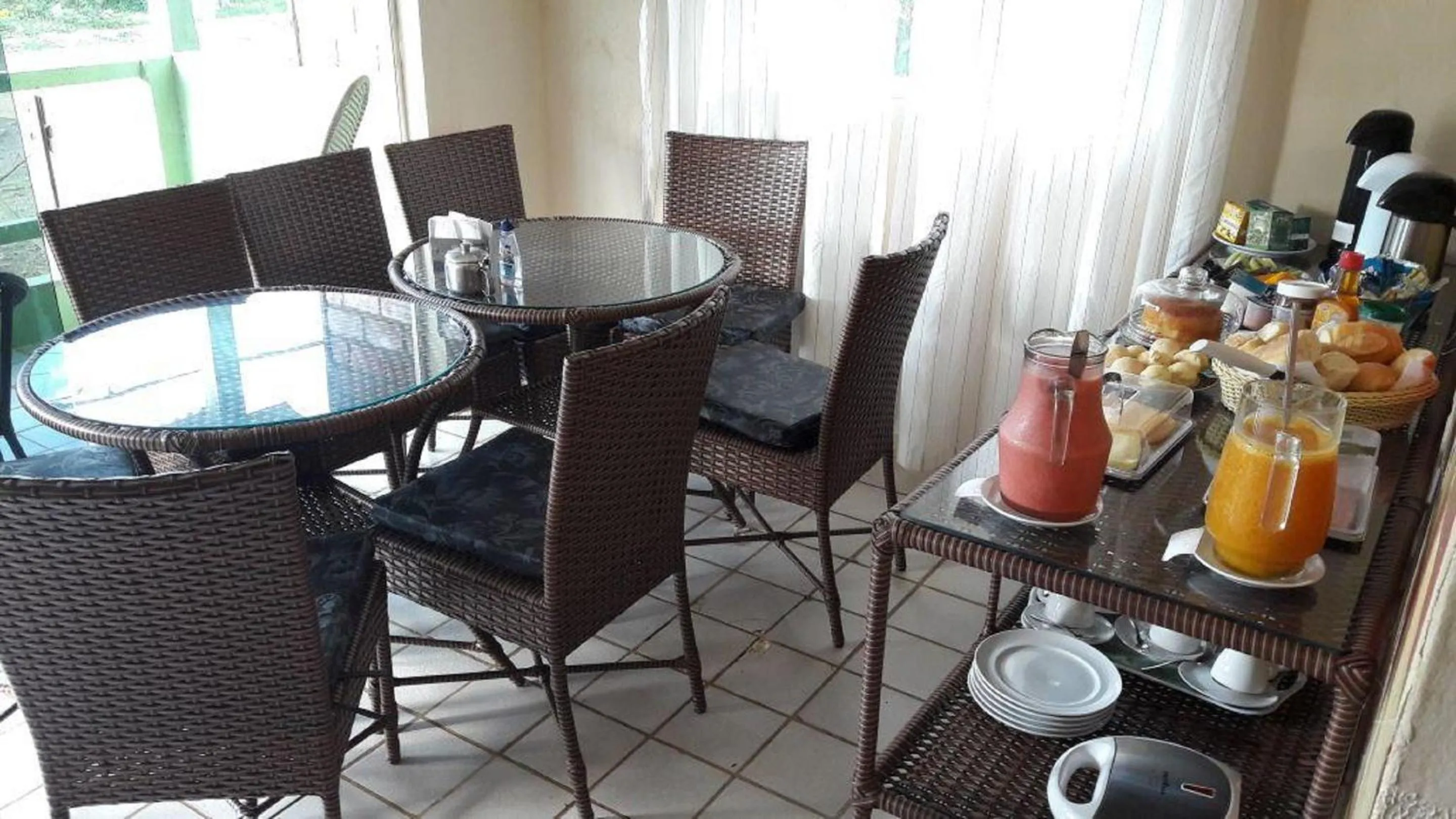 Breakfast in Pousada Martins e Cia