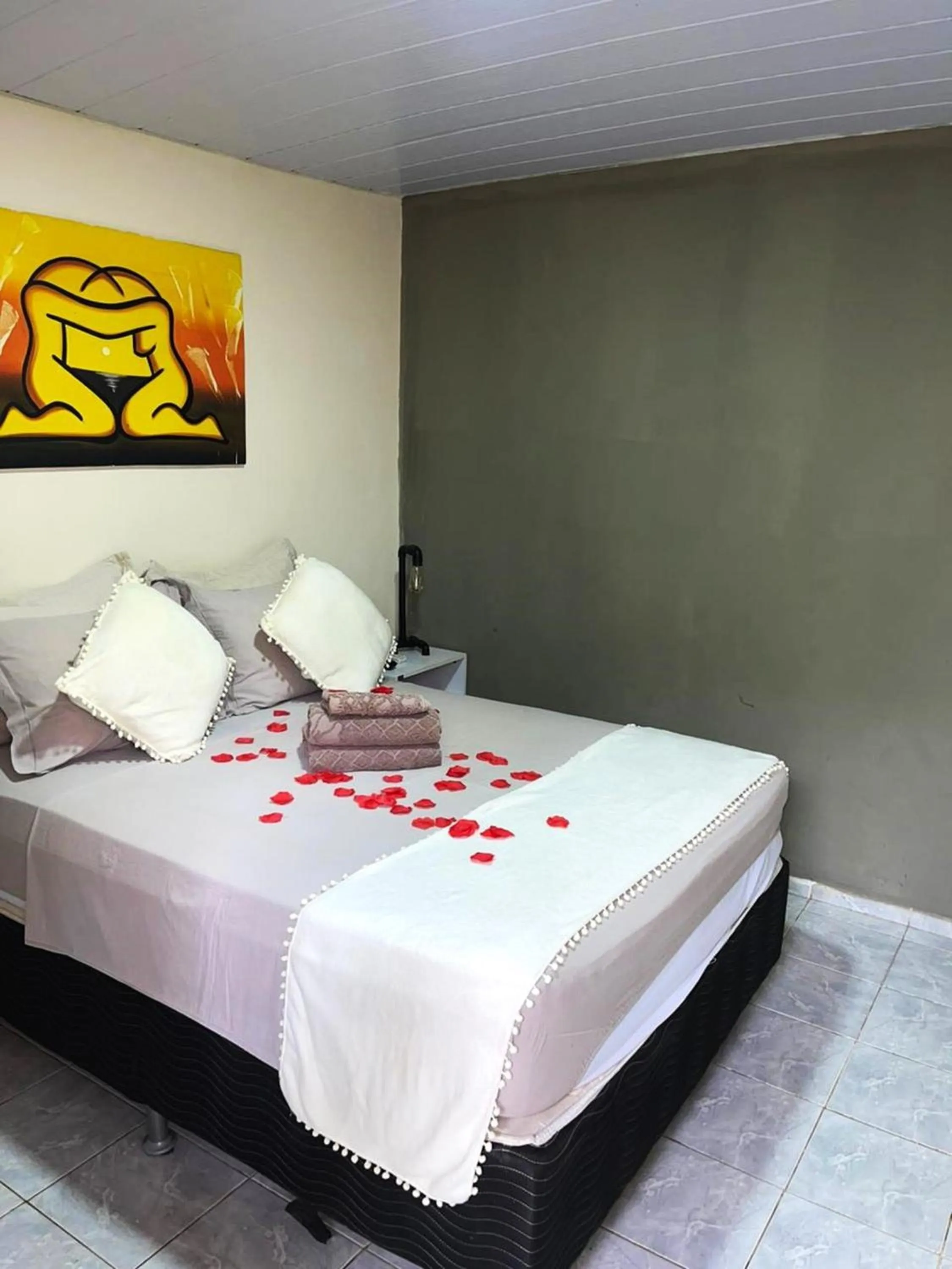 Bedroom, Bed in Pousada Martins e Cia